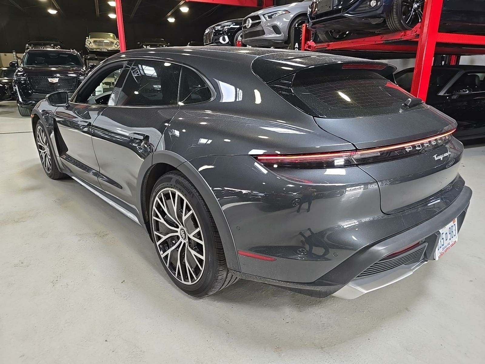 2022 Porsche Taycan 4 AWD