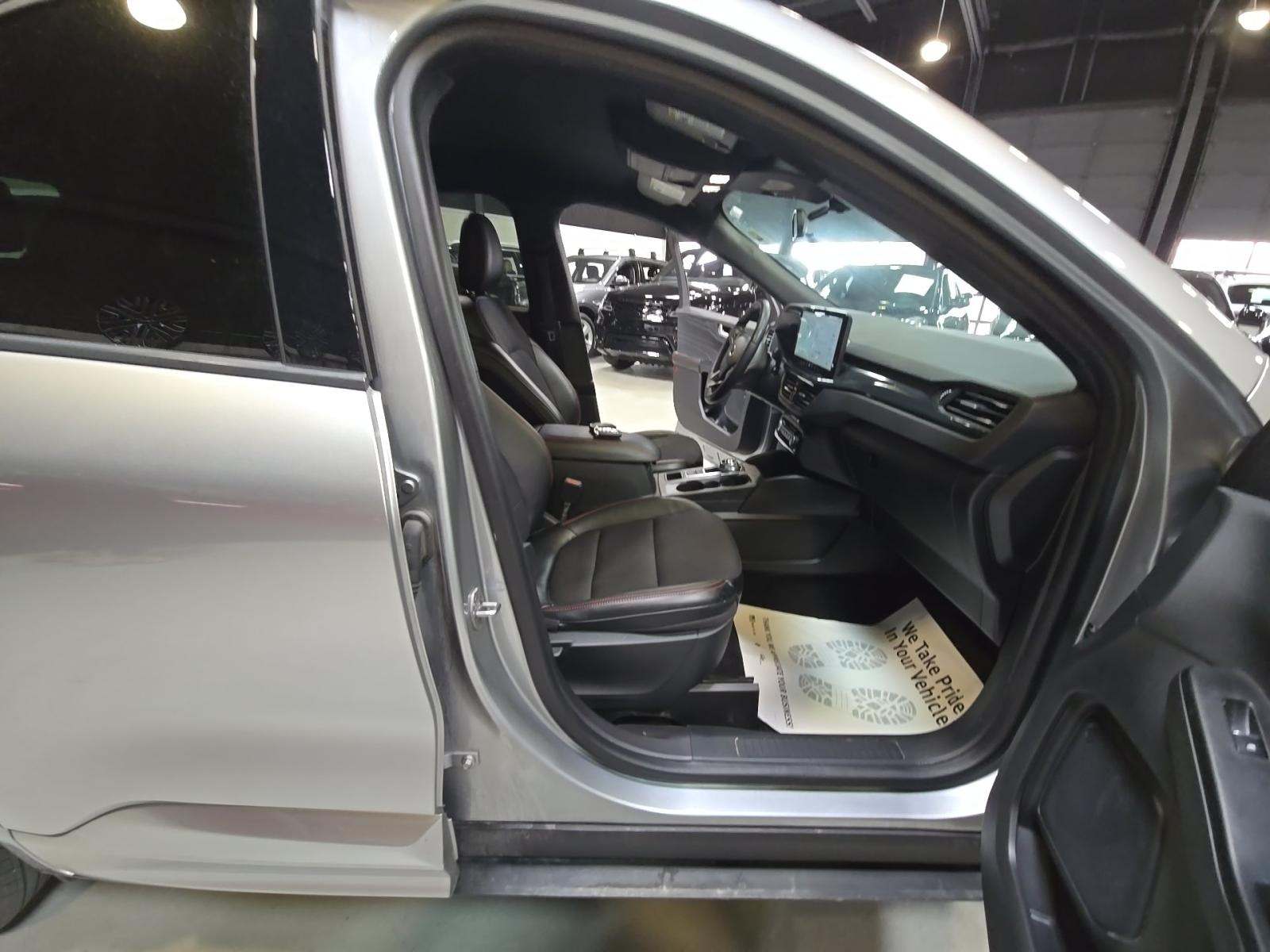 2024 Ford Escape ST-Line AWD