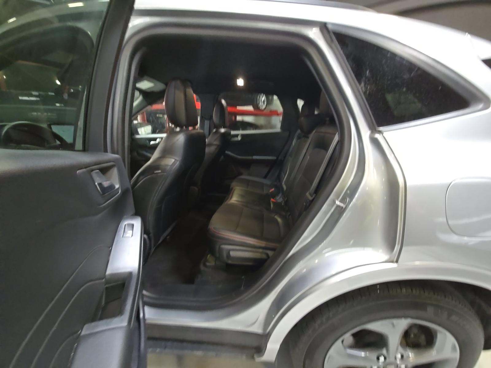 2024 Ford Escape ST-Line AWD