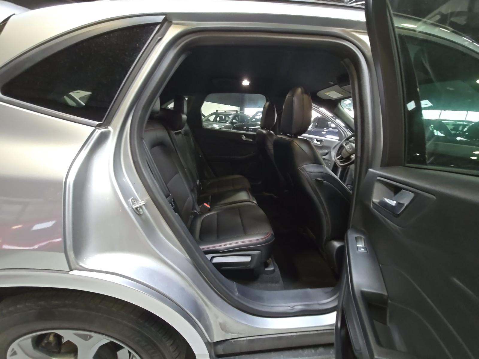 2024 Ford Escape ST-Line AWD