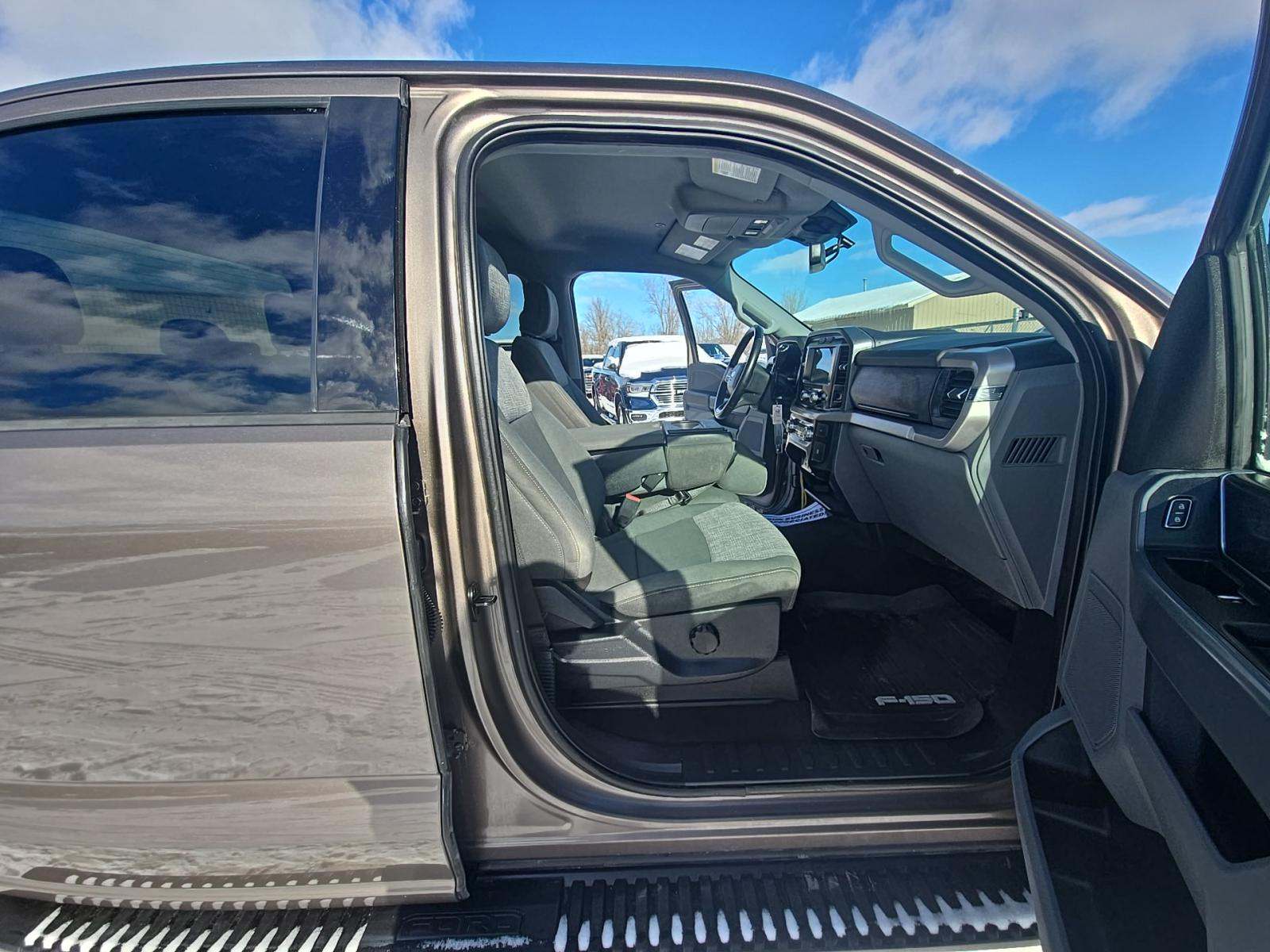 2023 Ford F-150 XLT AWD