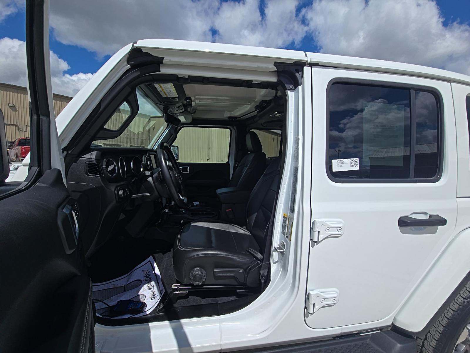 2023 Jeep Wrangler Sahara AWD