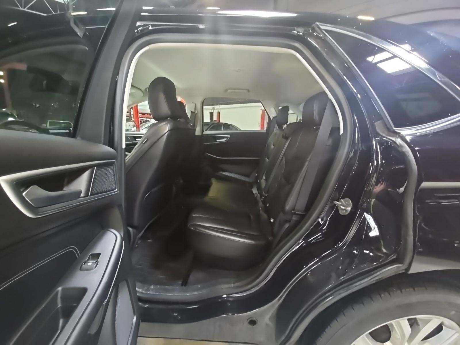 2024 Ford Edge Titanium AWD