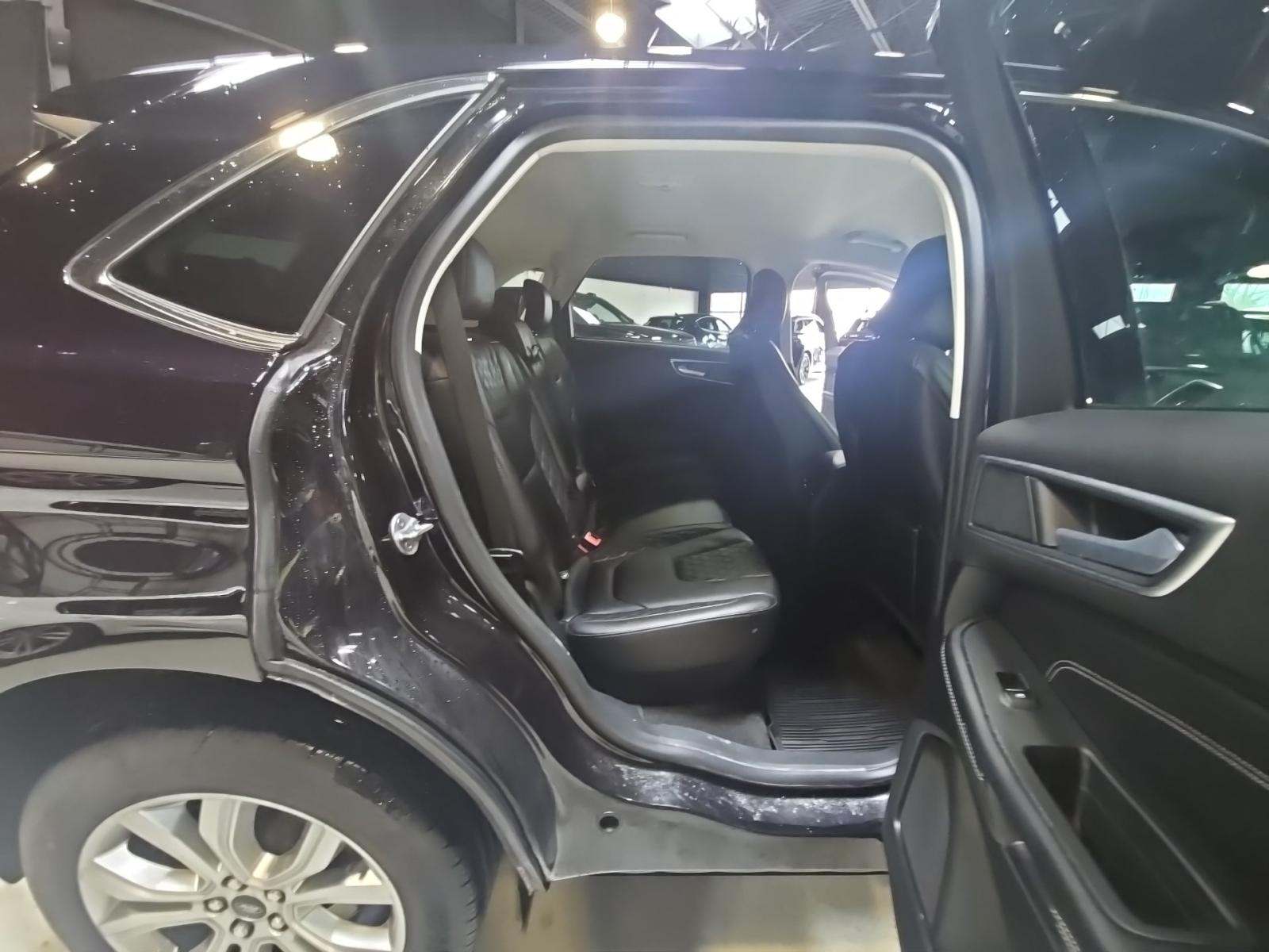 2024 Ford Edge Titanium AWD