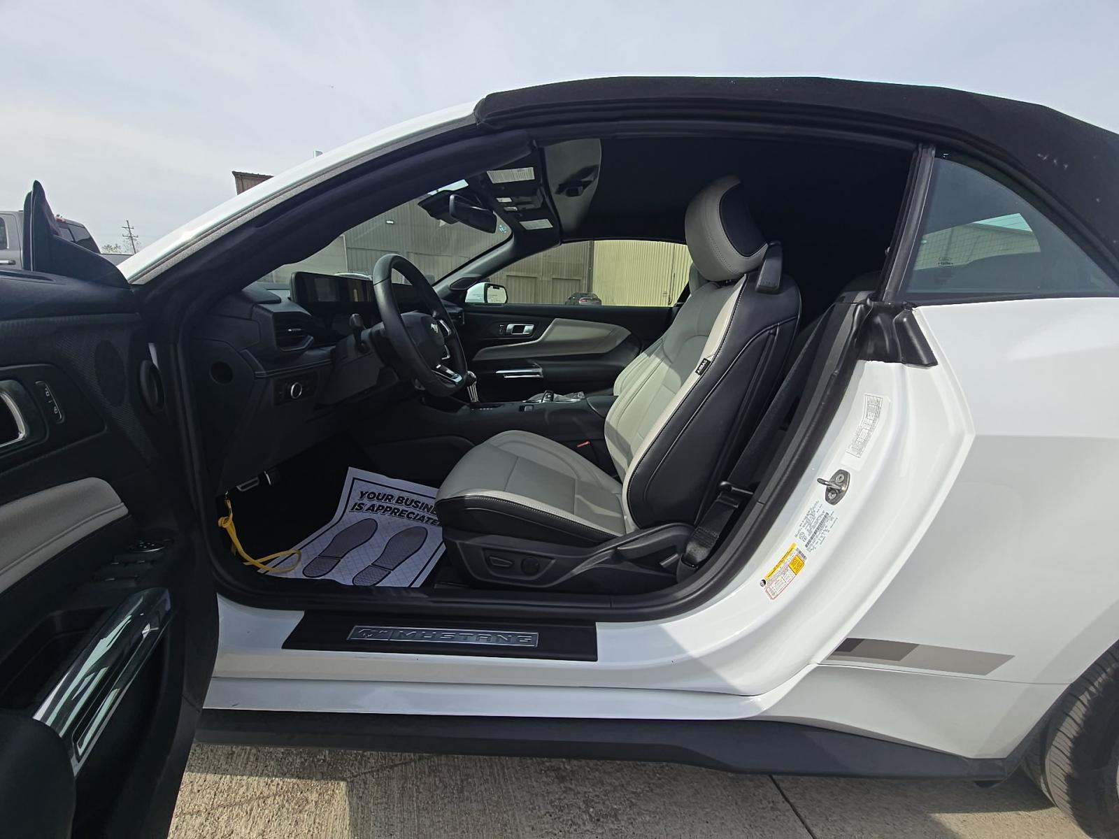 2025 Ford Mustang EcoBoost Premium RWD