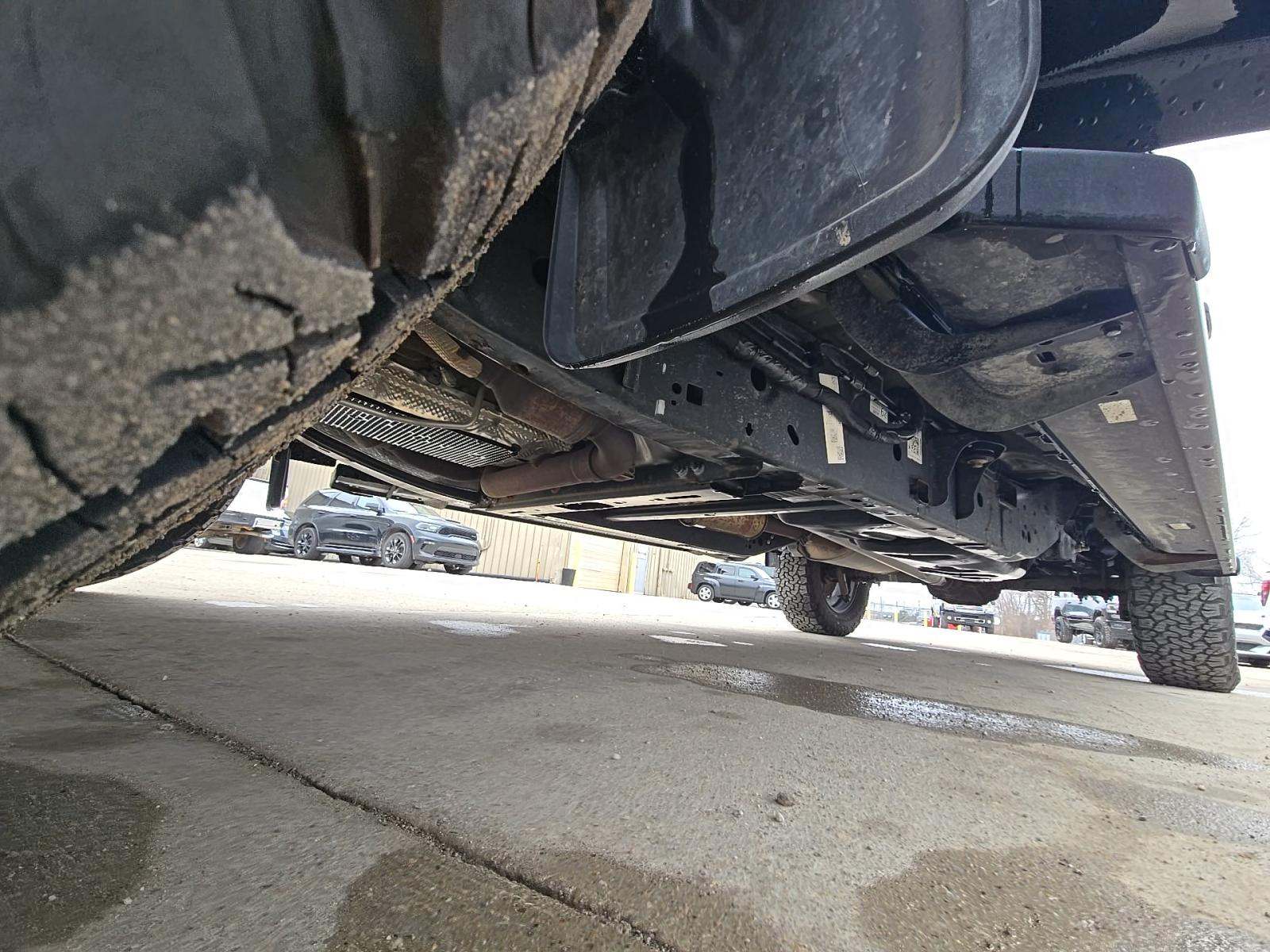 2023 Ford F-150 Lariat AWD