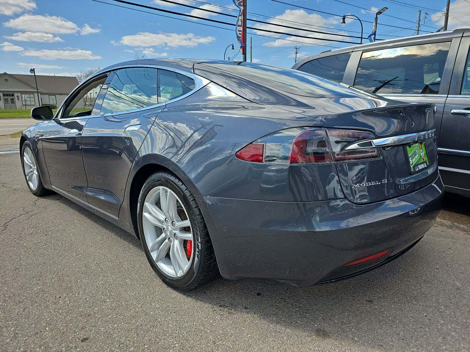 2016 Tesla Model S 90D AWD