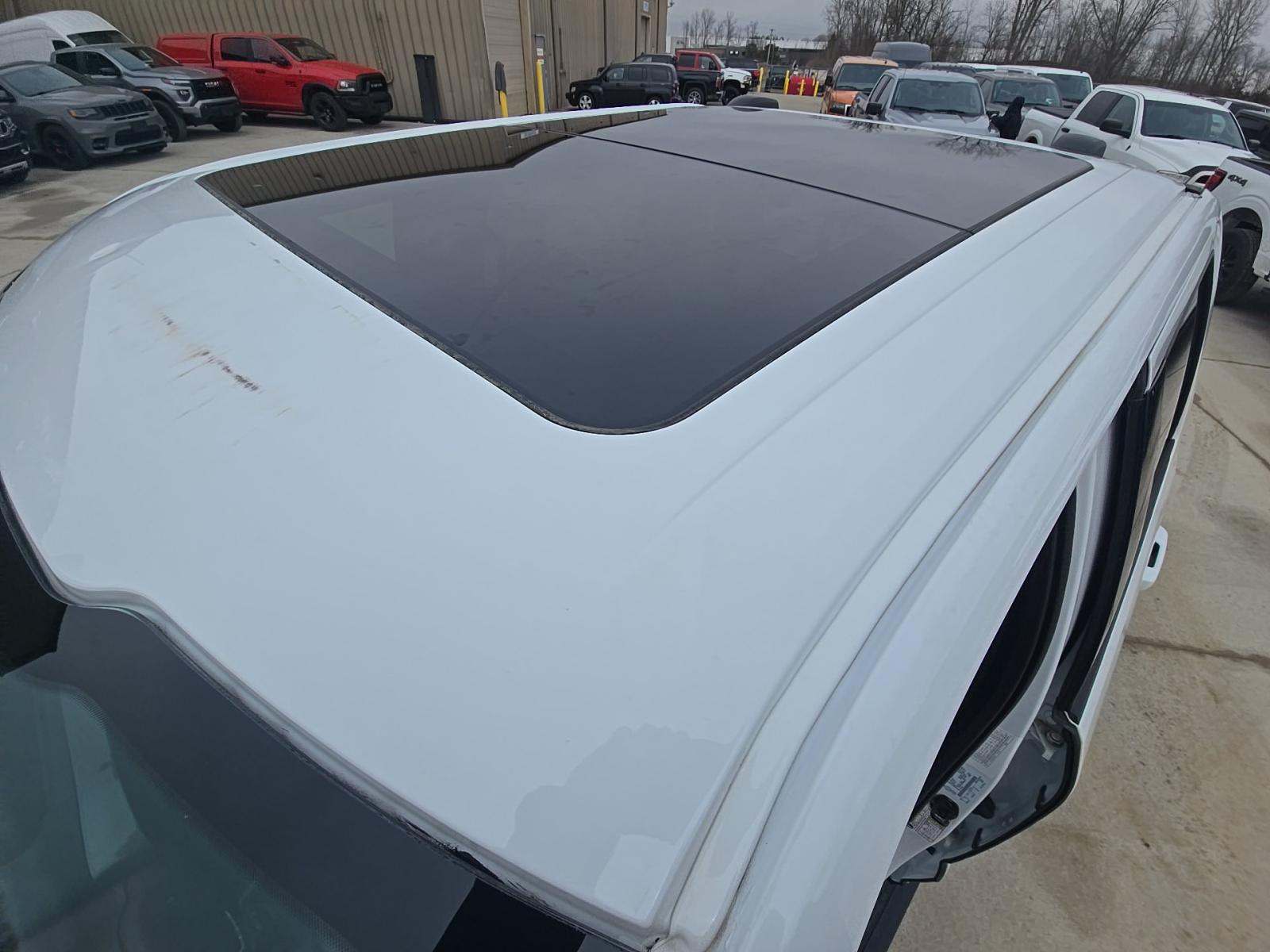 2023 Ford F-150 Hybrid Lariat AWD