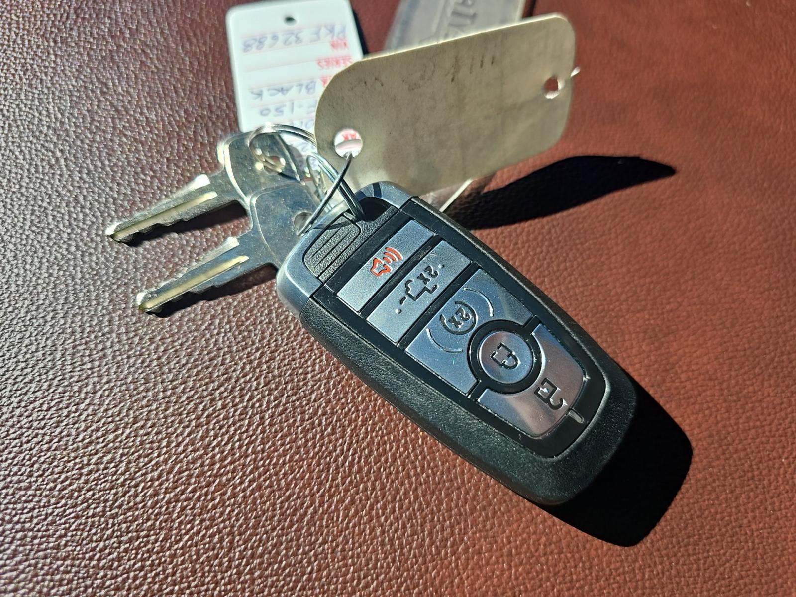 2023 Ford F-150 Lariat AWD