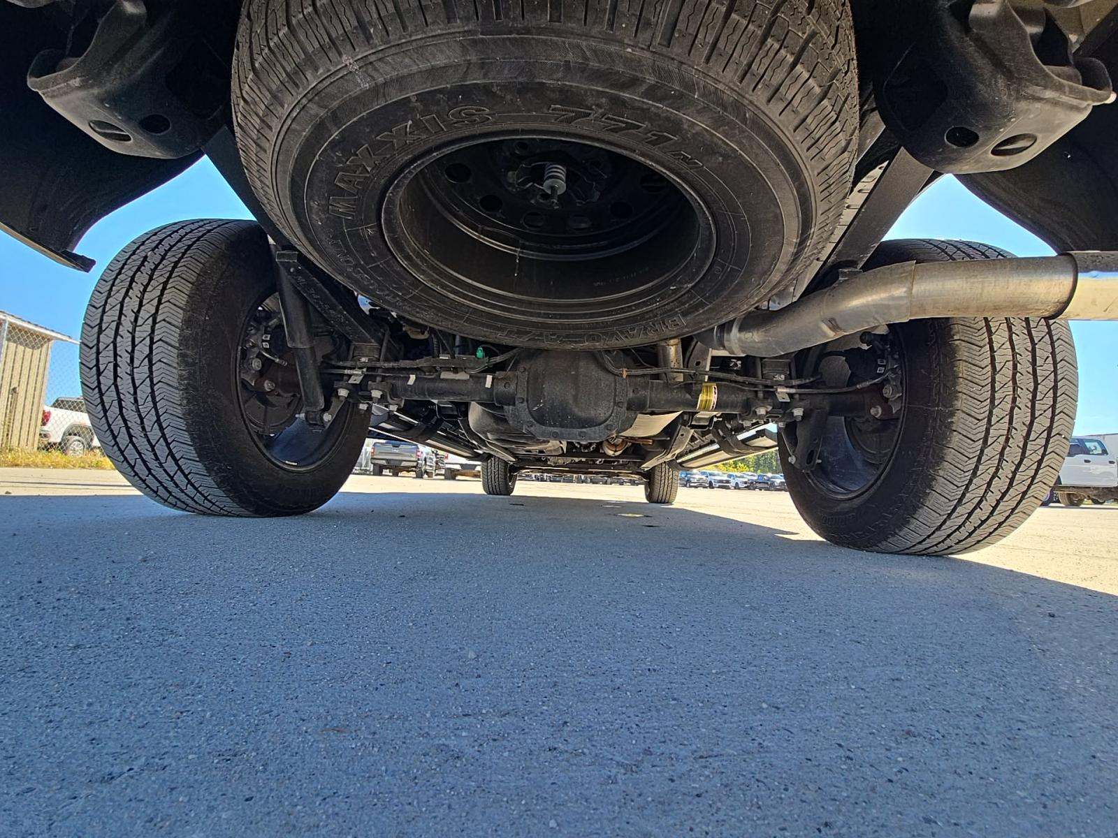 2023 Ford F-150 Lariat AWD