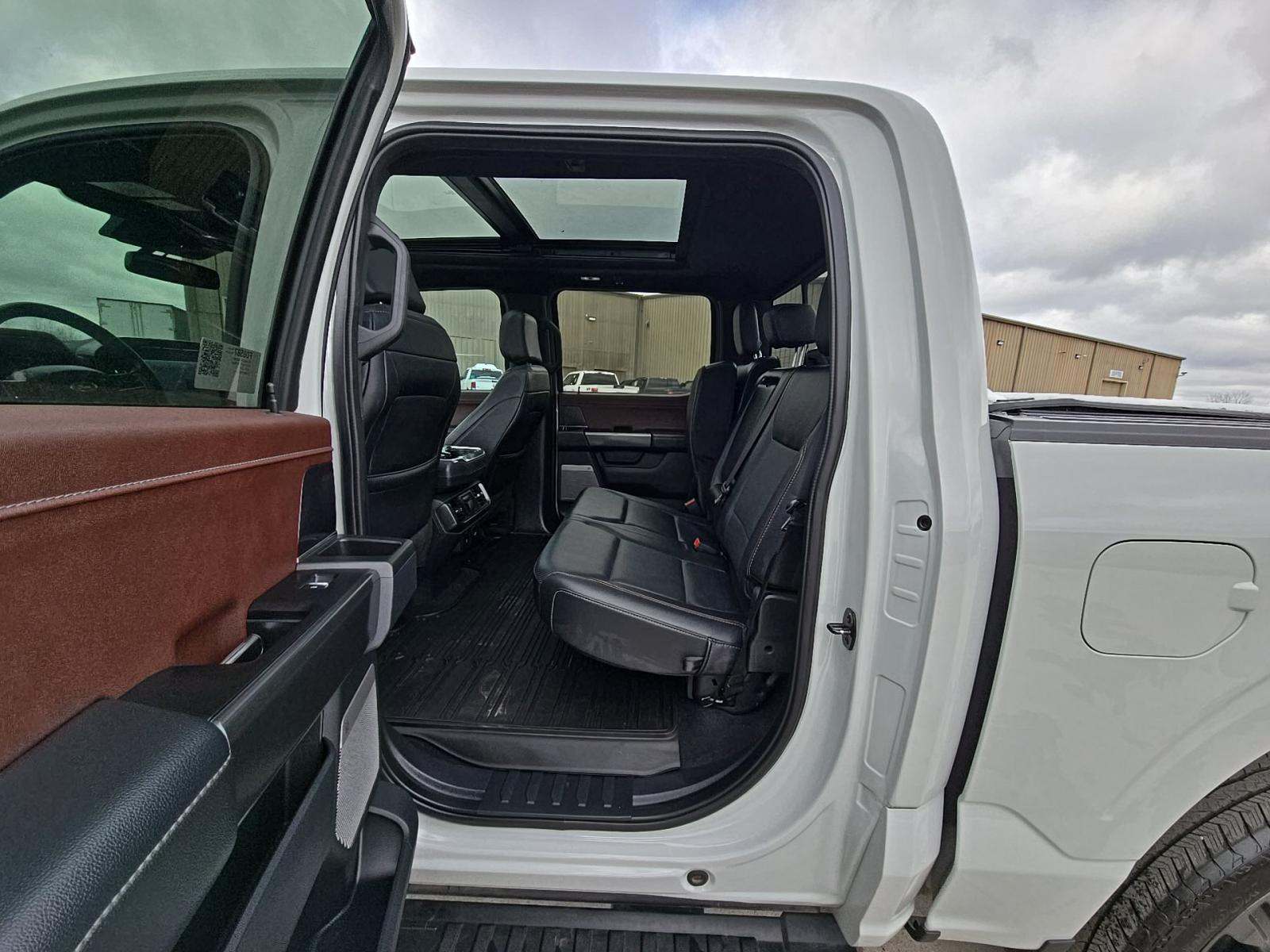 2023 Ford F-150 Lariat AWD