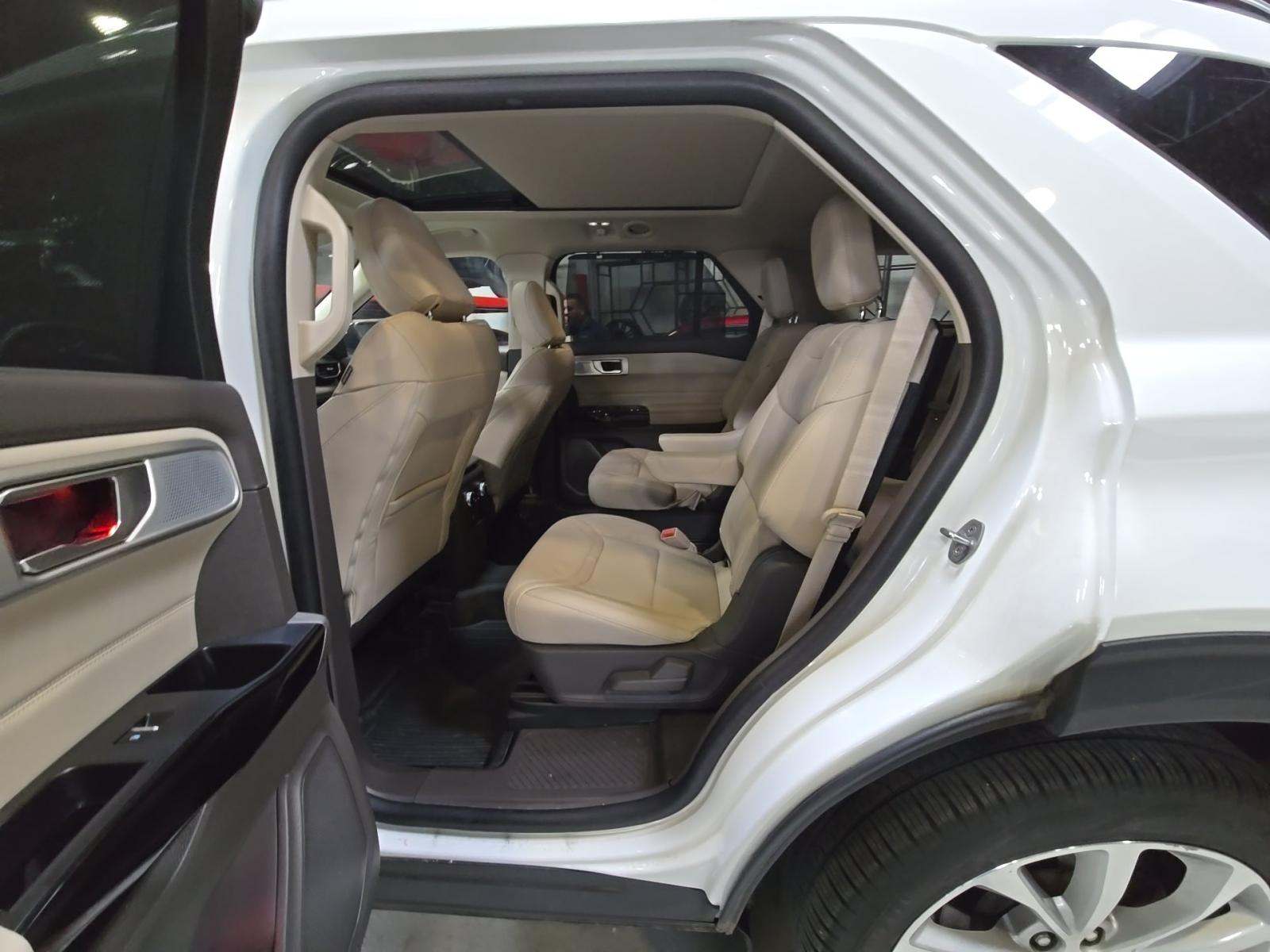 2023 Ford Explorer Platinum AWD