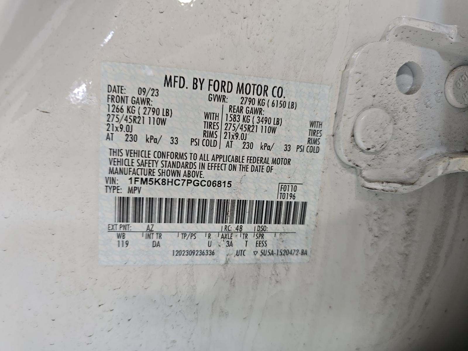 2023 Ford Explorer Platinum AWD