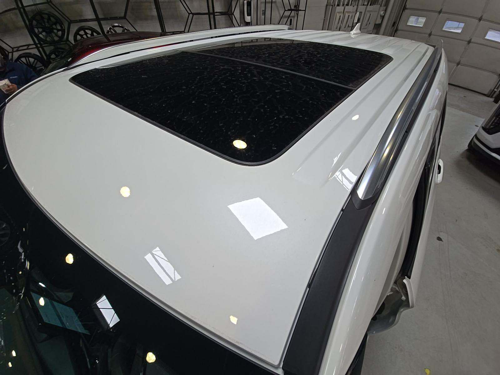 2023 Ford Explorer Platinum AWD