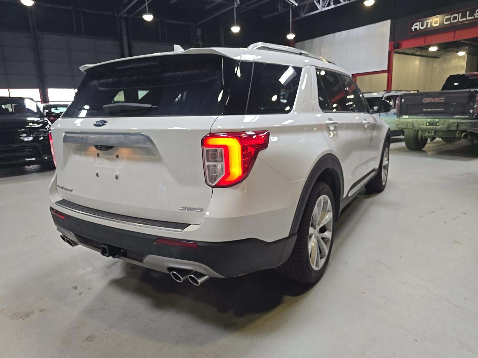 2023 Ford Explorer Platinum AWD
