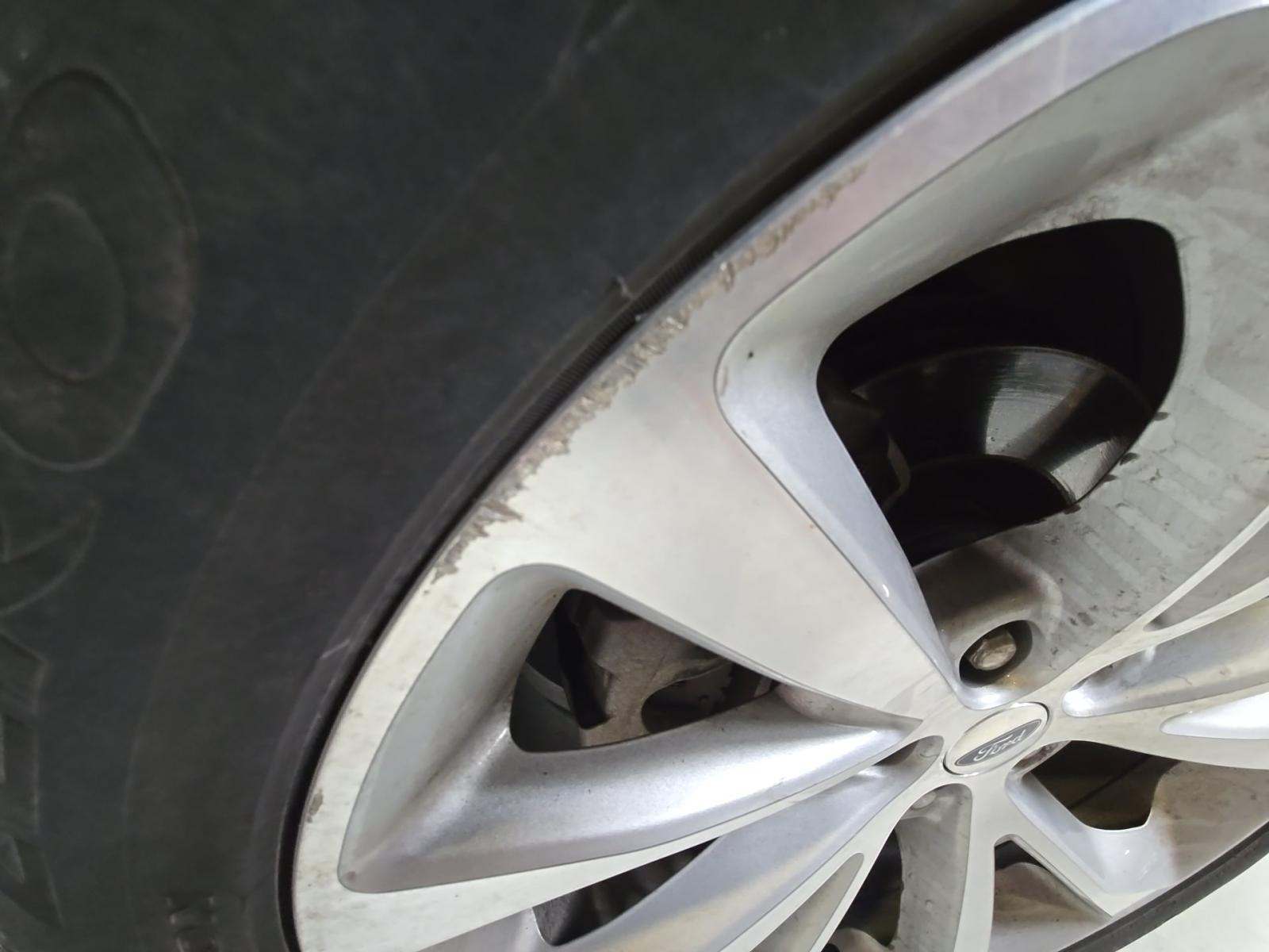 2023 Ford Explorer Platinum AWD