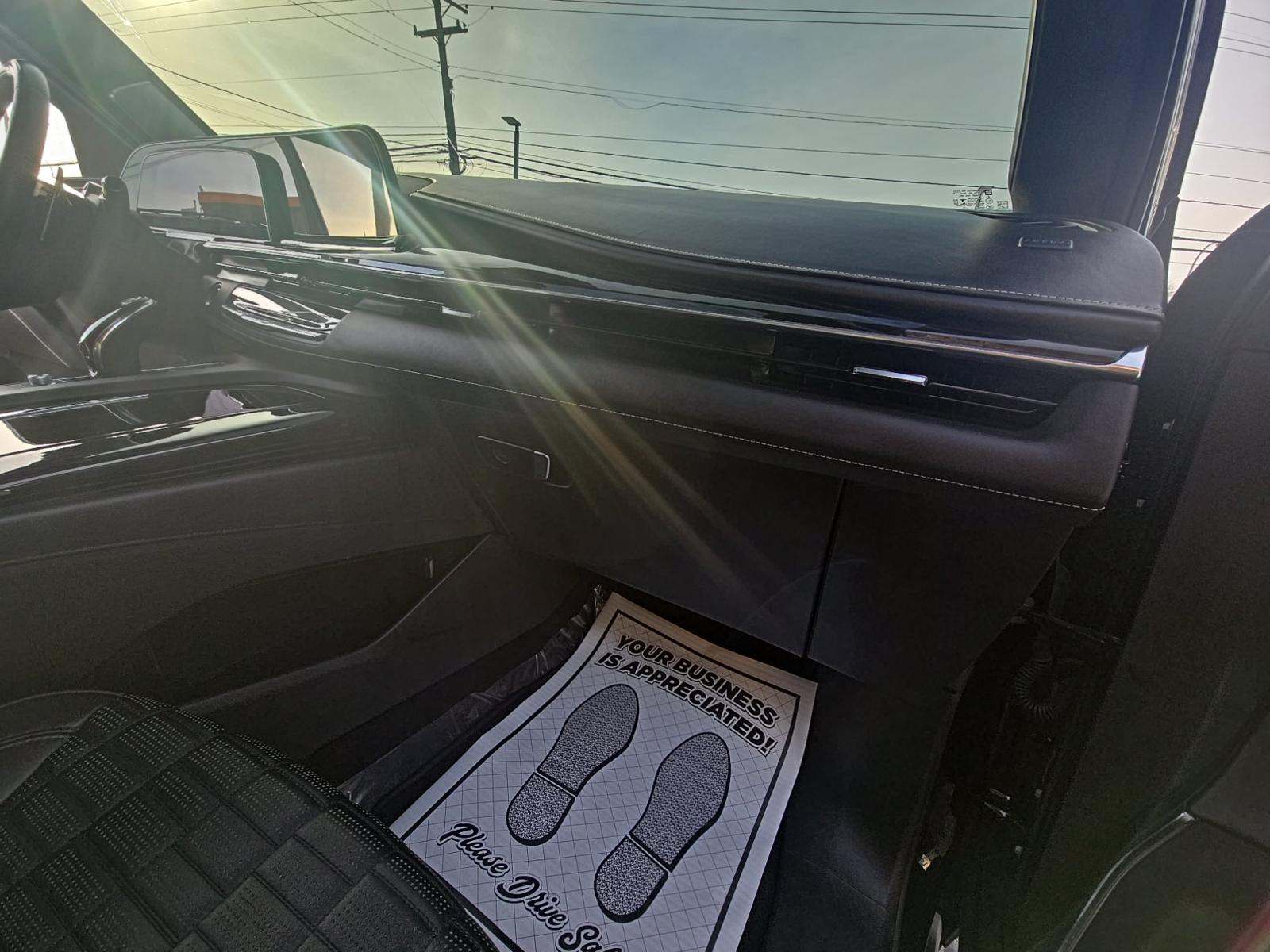 2023 Cadillac Escalade ESV V-Series AWD