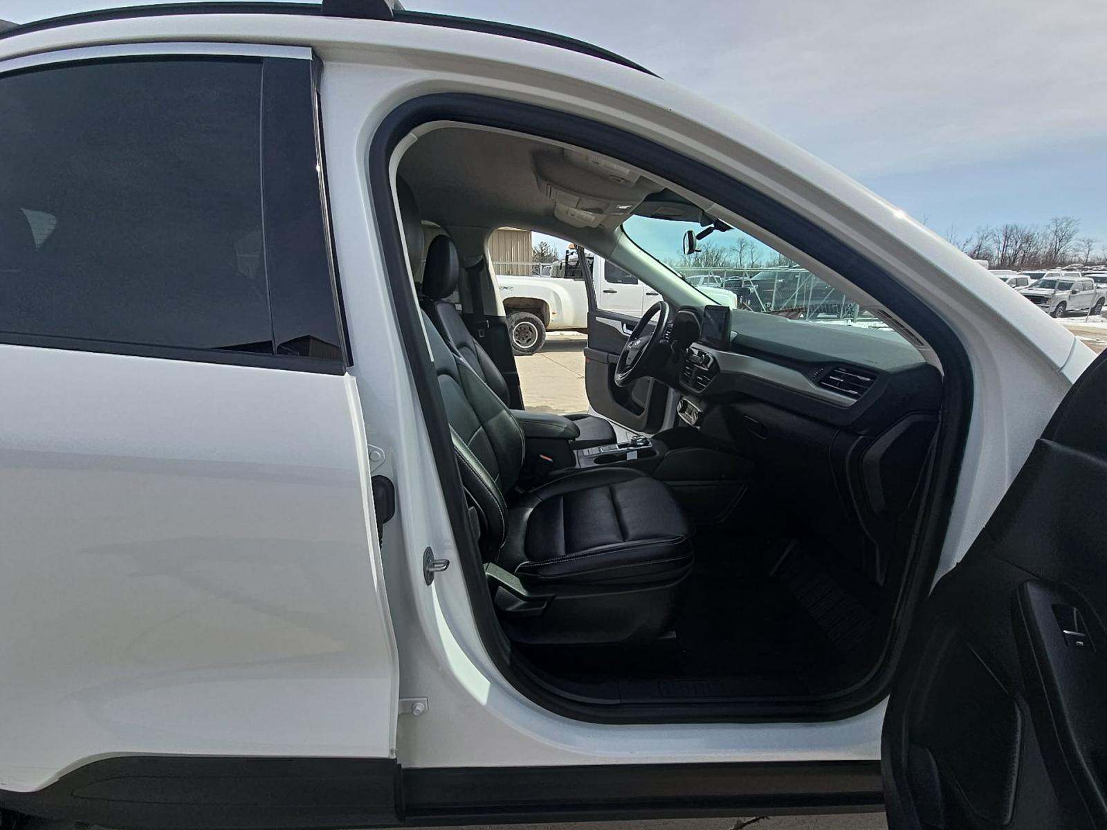 2022 Ford Escape SEL AWD