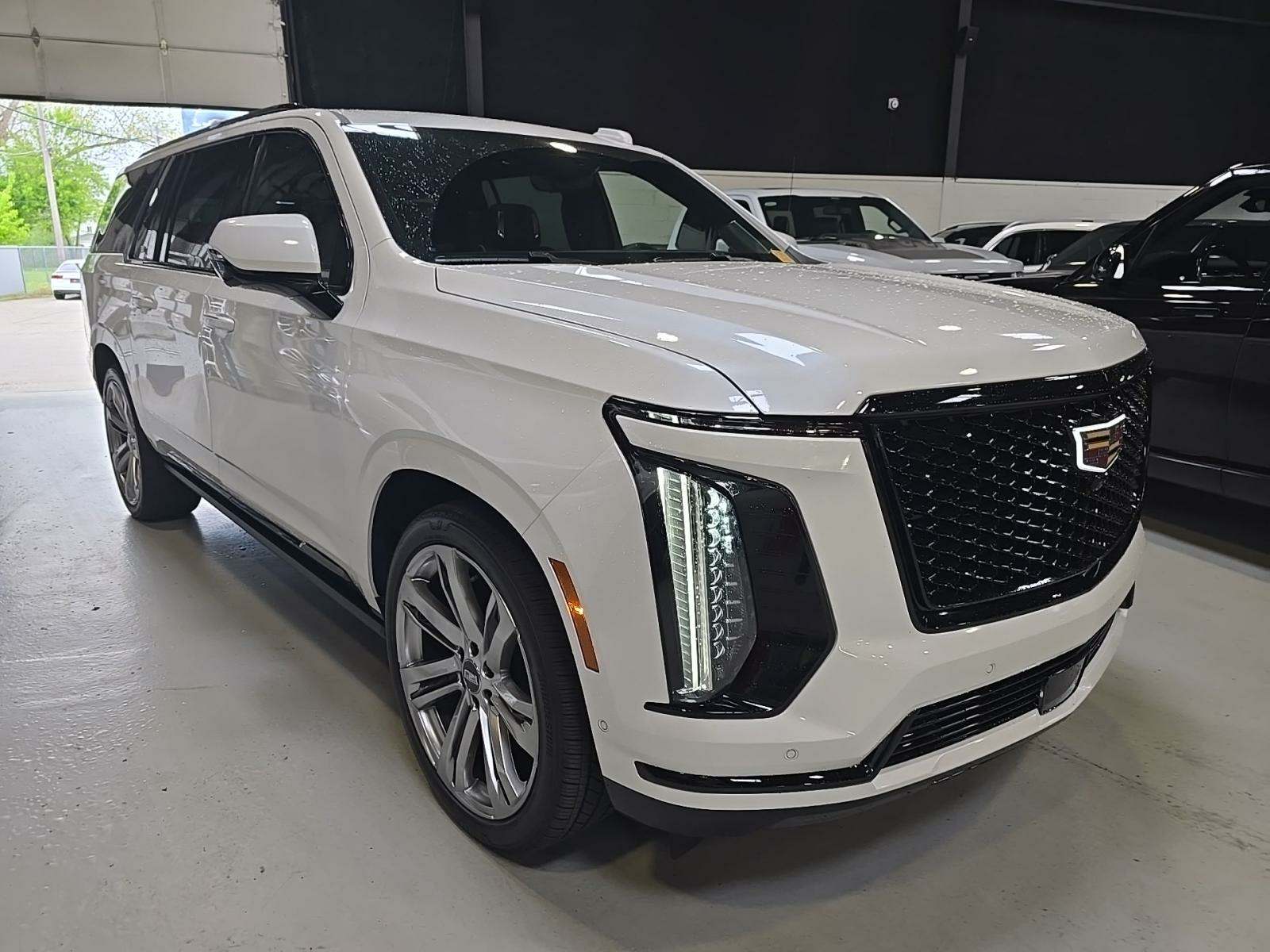 2025 Cadillac Escalade ESV Sport Platinum AWD