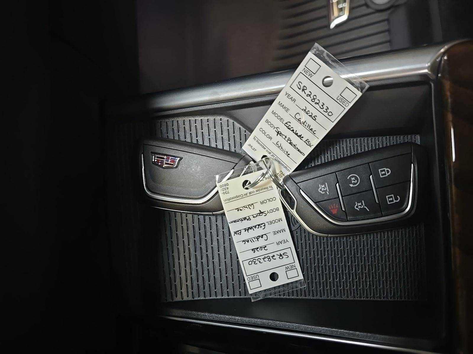 2025 Cadillac Escalade ESV Sport Platinum AWD