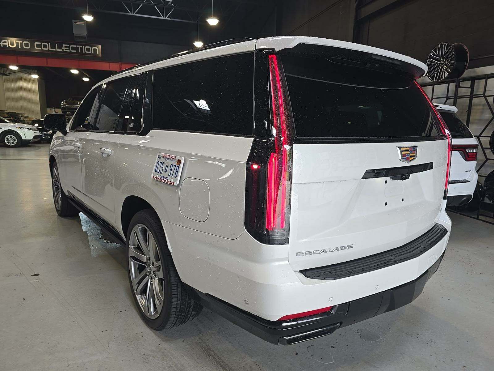 2025 Cadillac Escalade ESV Sport Platinum AWD