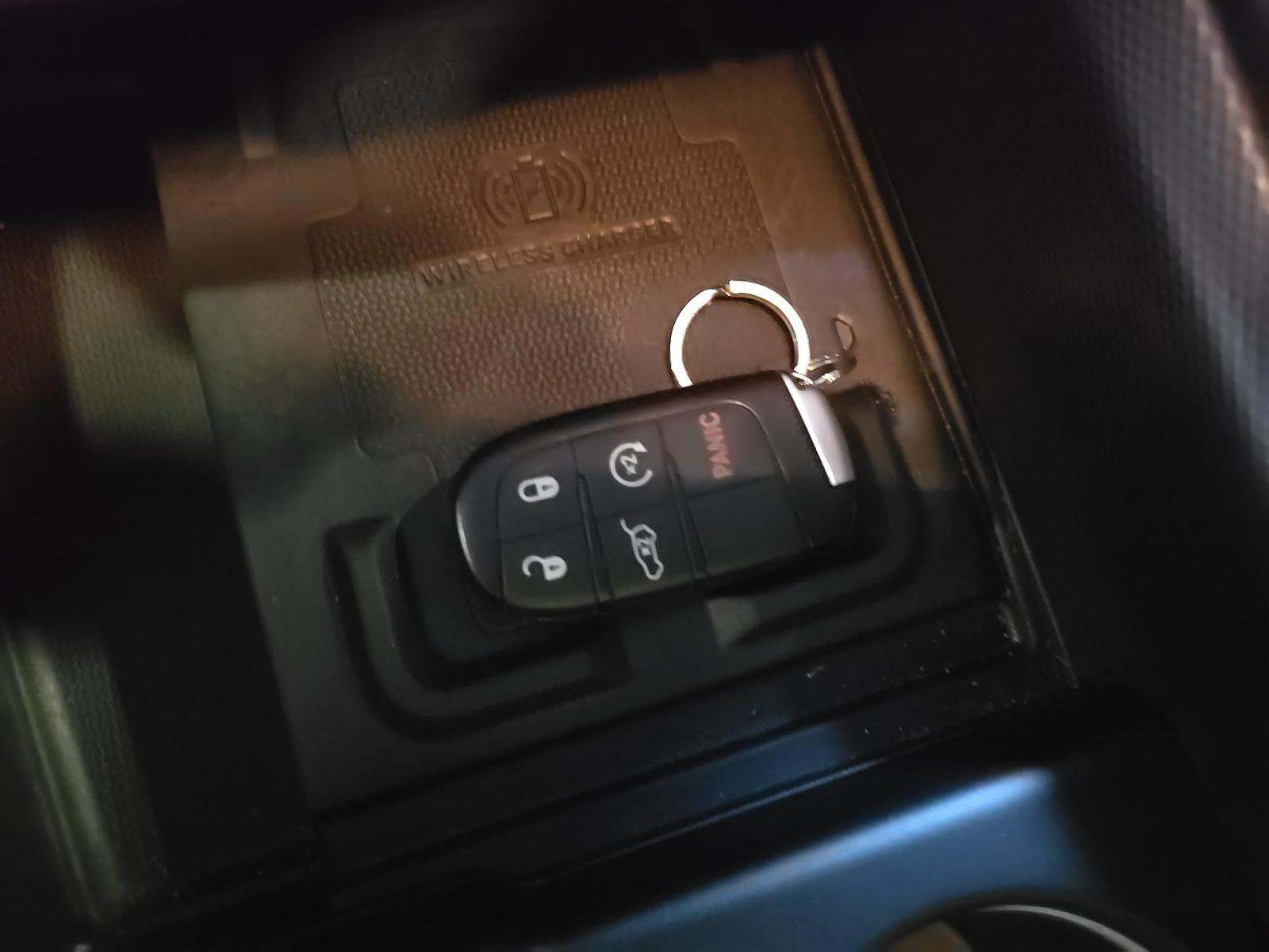 DODGE CHALLENGER - 8