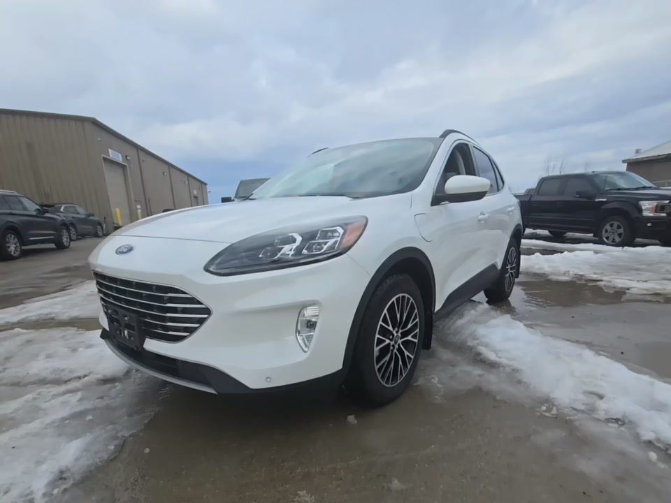 2022 Ford Escape Plug-In Hybrid Titanium FWD