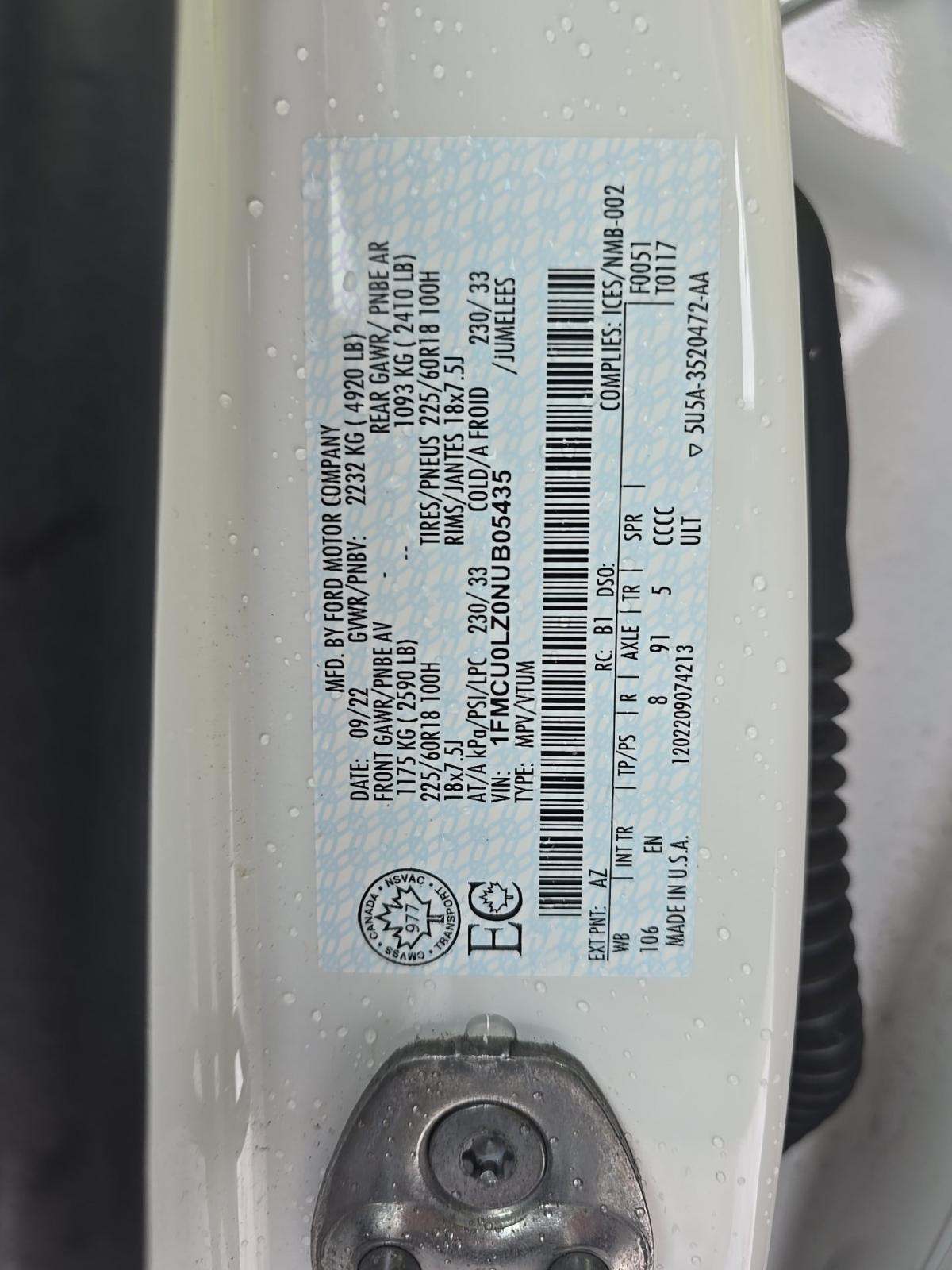 2022 Ford Escape Plug-In Hybrid Titanium FWD