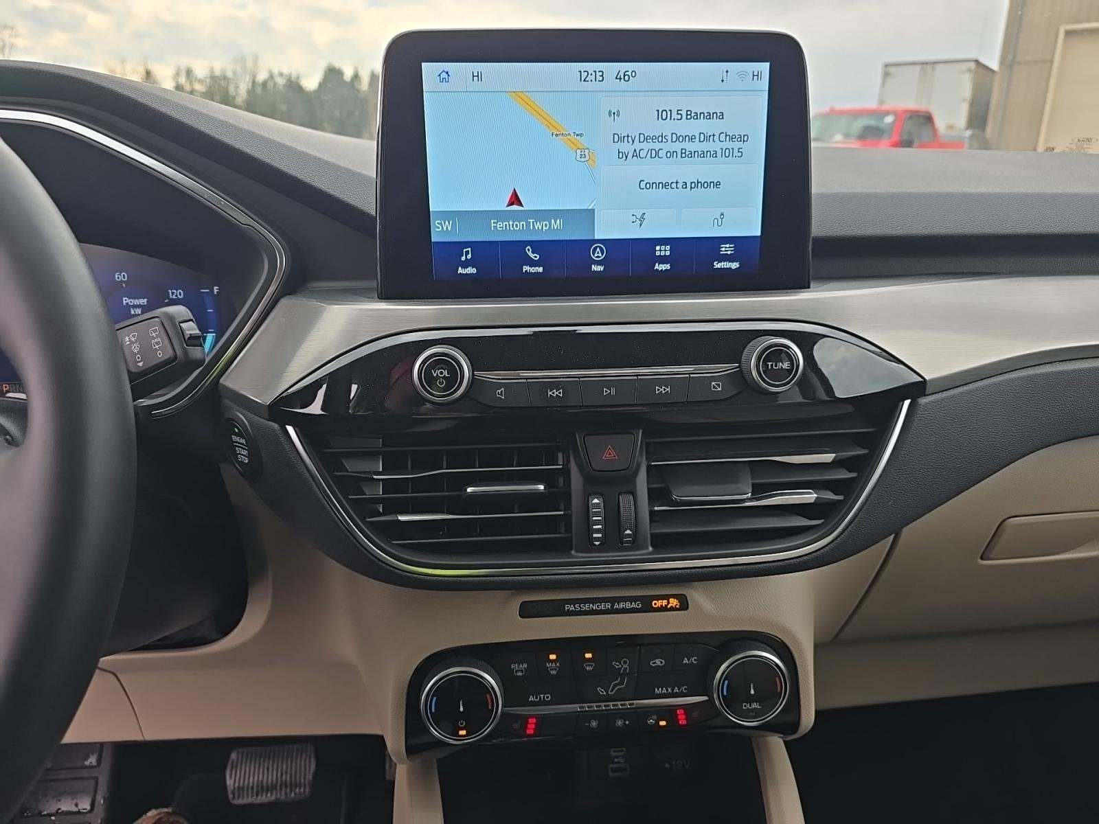 2022 Ford Escape Plug-In Hybrid Titanium FWD