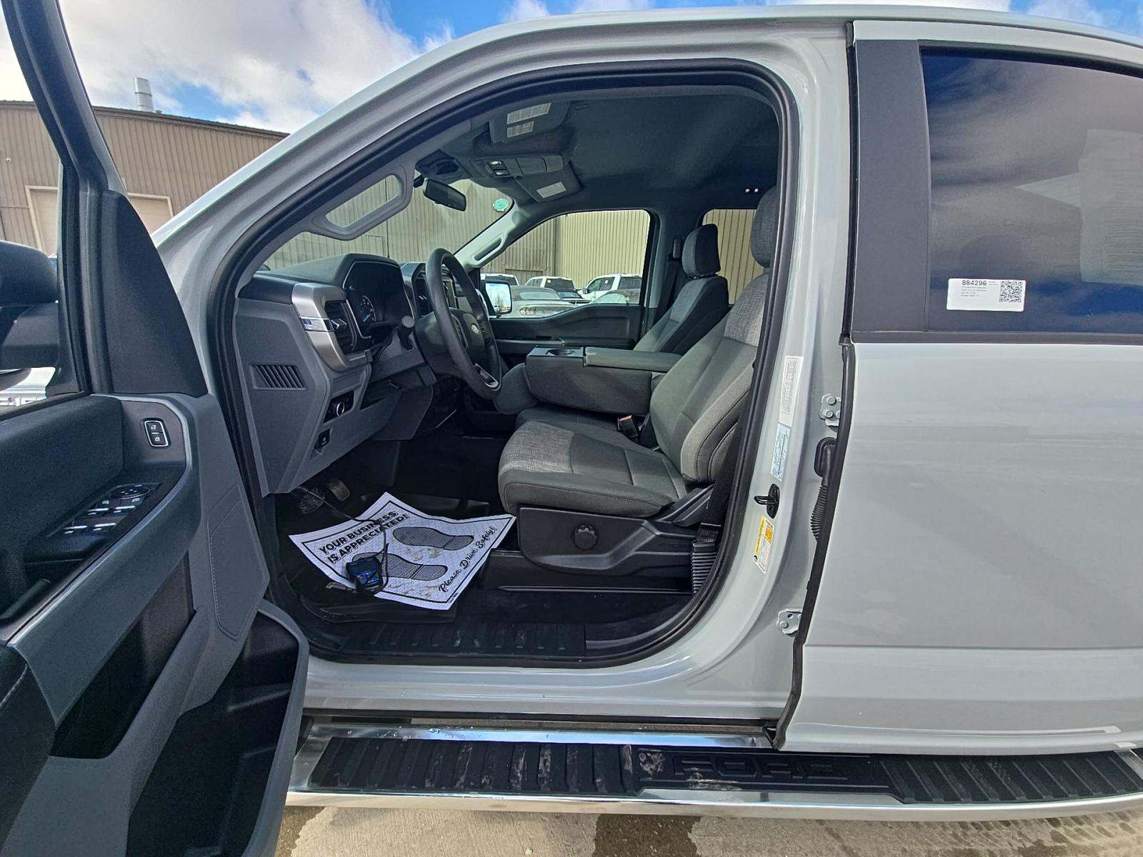 2023 Ford F-150 XLT AWD