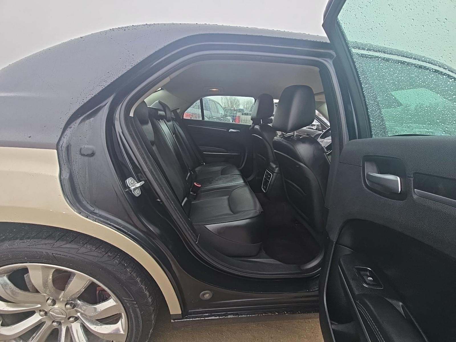 2018 Chrysler 300 Limited RWD