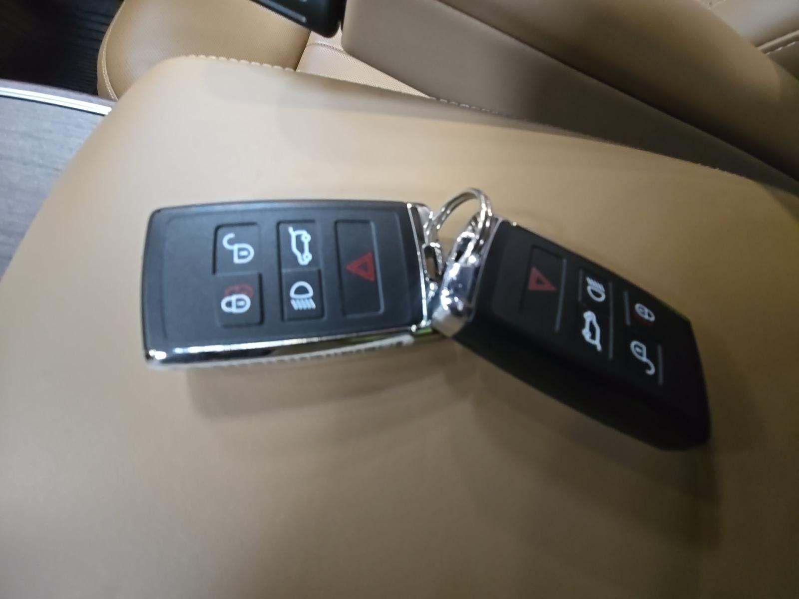 LAND ROVER RANGE ROVER - 8