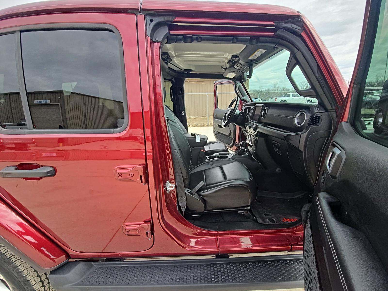 2021 Jeep Wrangler Unlimited Sahara AWD