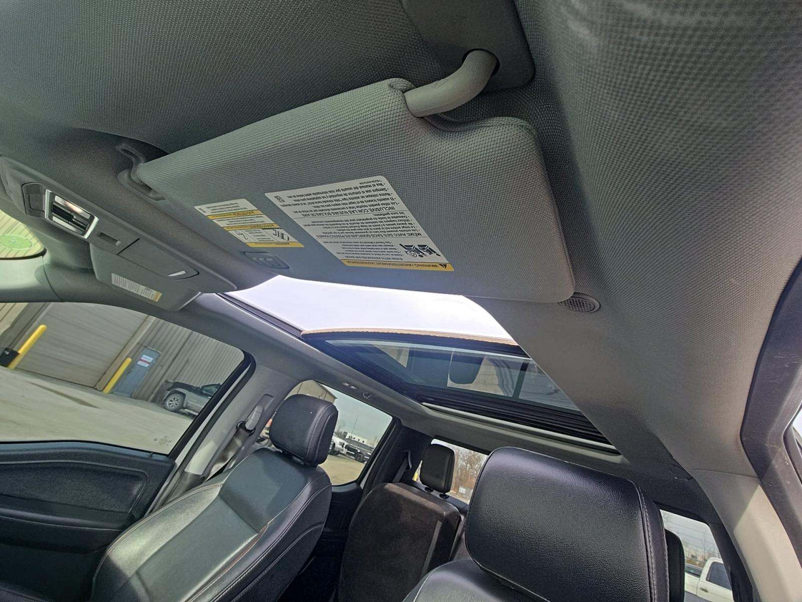 2023 Ford F-150 Hybrid Lariat AWD