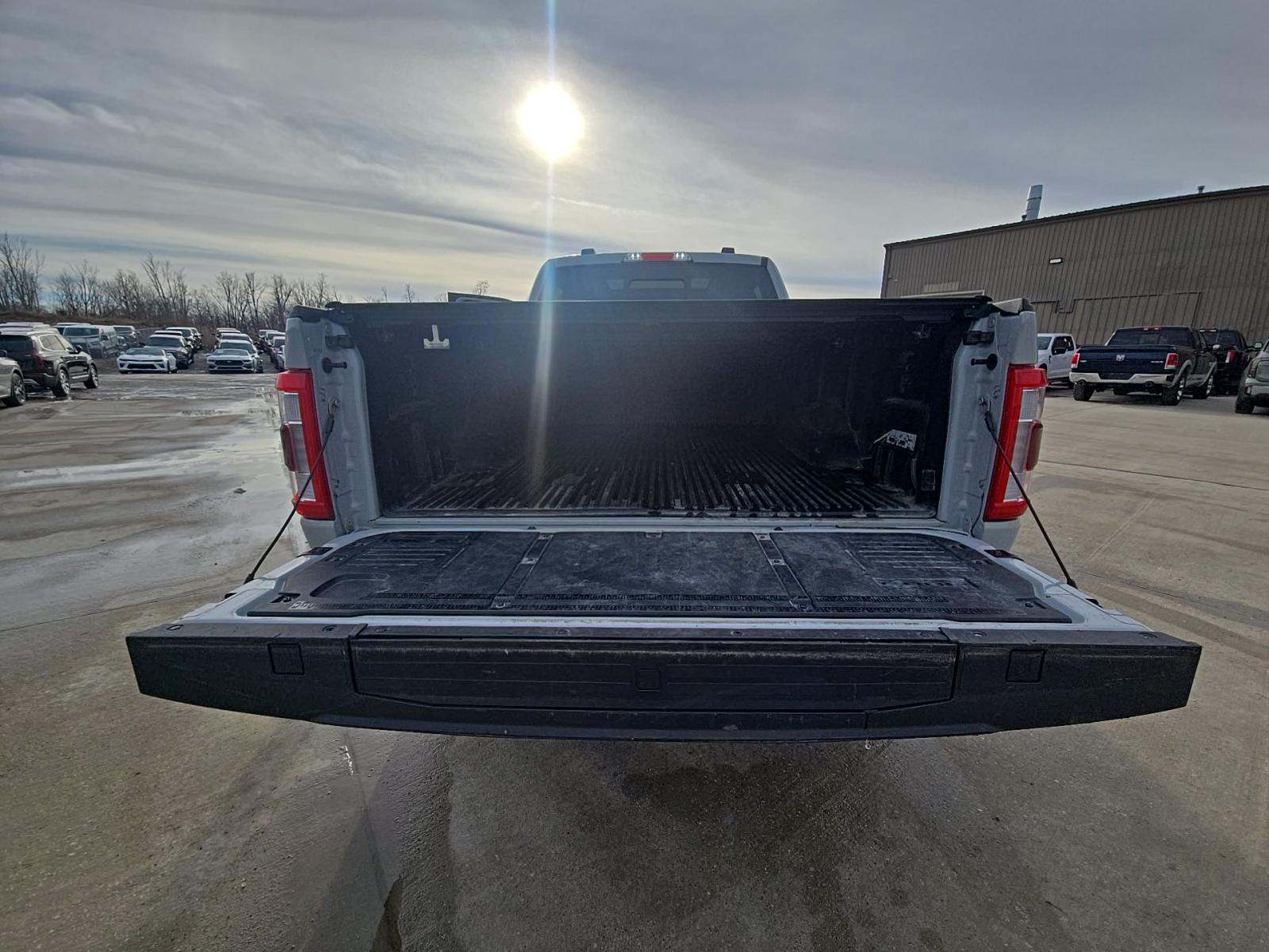 2023 Ford F-150 Hybrid Lariat AWD