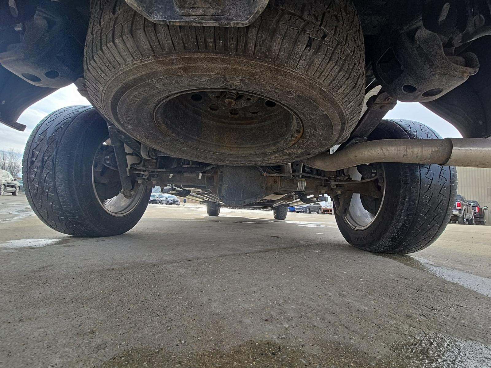 2023 Ford F-150 Hybrid Lariat AWD