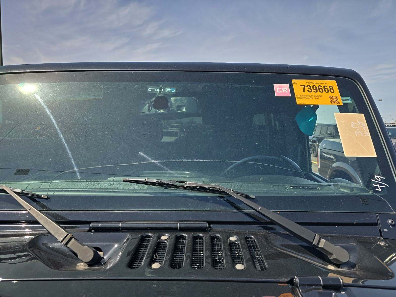 2017 Jeep Wrangler Unlimited Sahara AWD