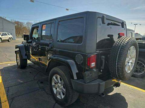 2017 Jeep Wrangler Unlimited Sahara AWD