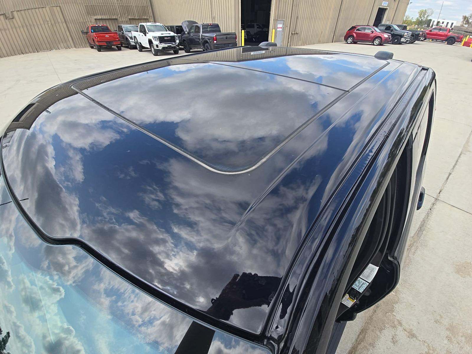 2023 Ford F-150 Lariat AWD