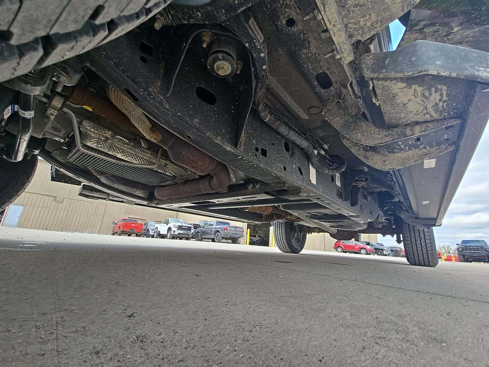 2023 Ford F-150 Lariat AWD