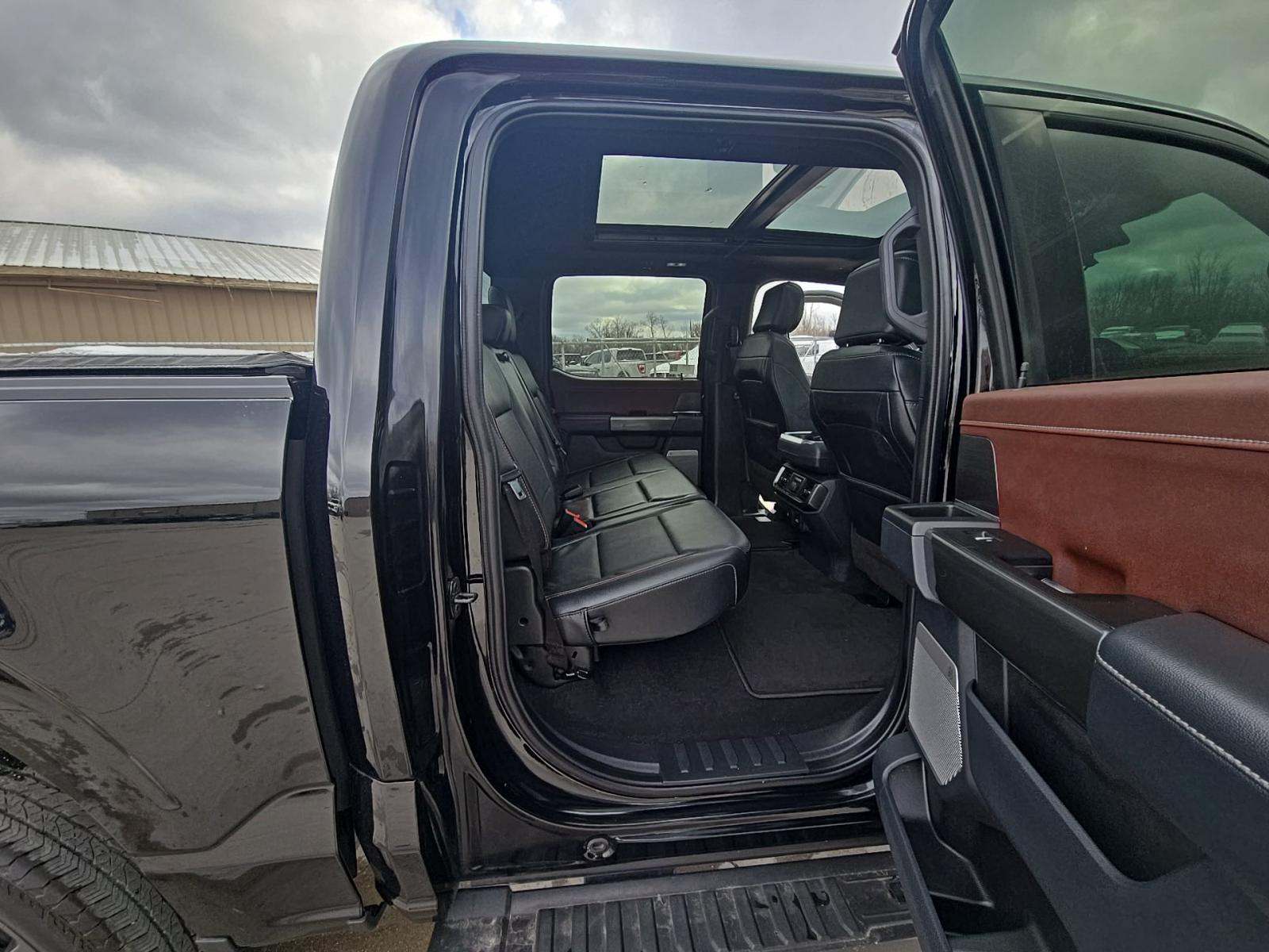 2023 Ford F-150 Lariat AWD