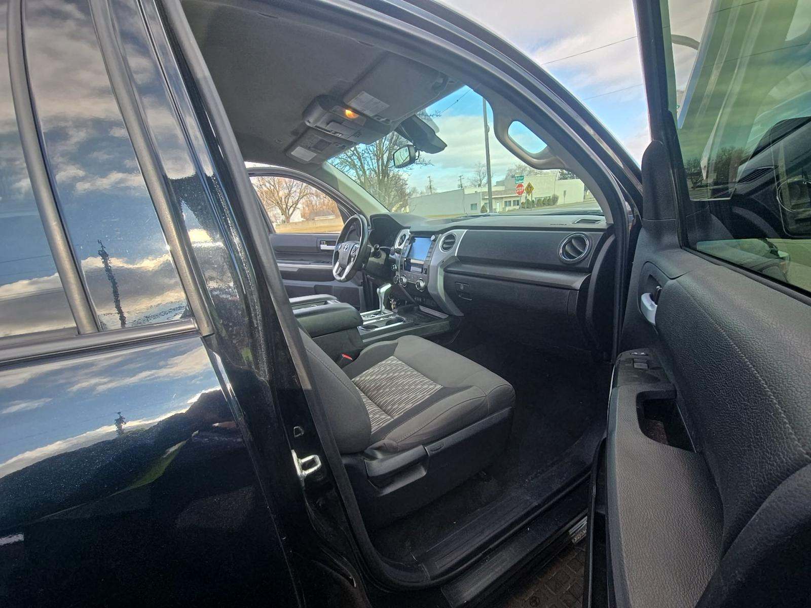 2021 Toyota Tundra SR5 AWD