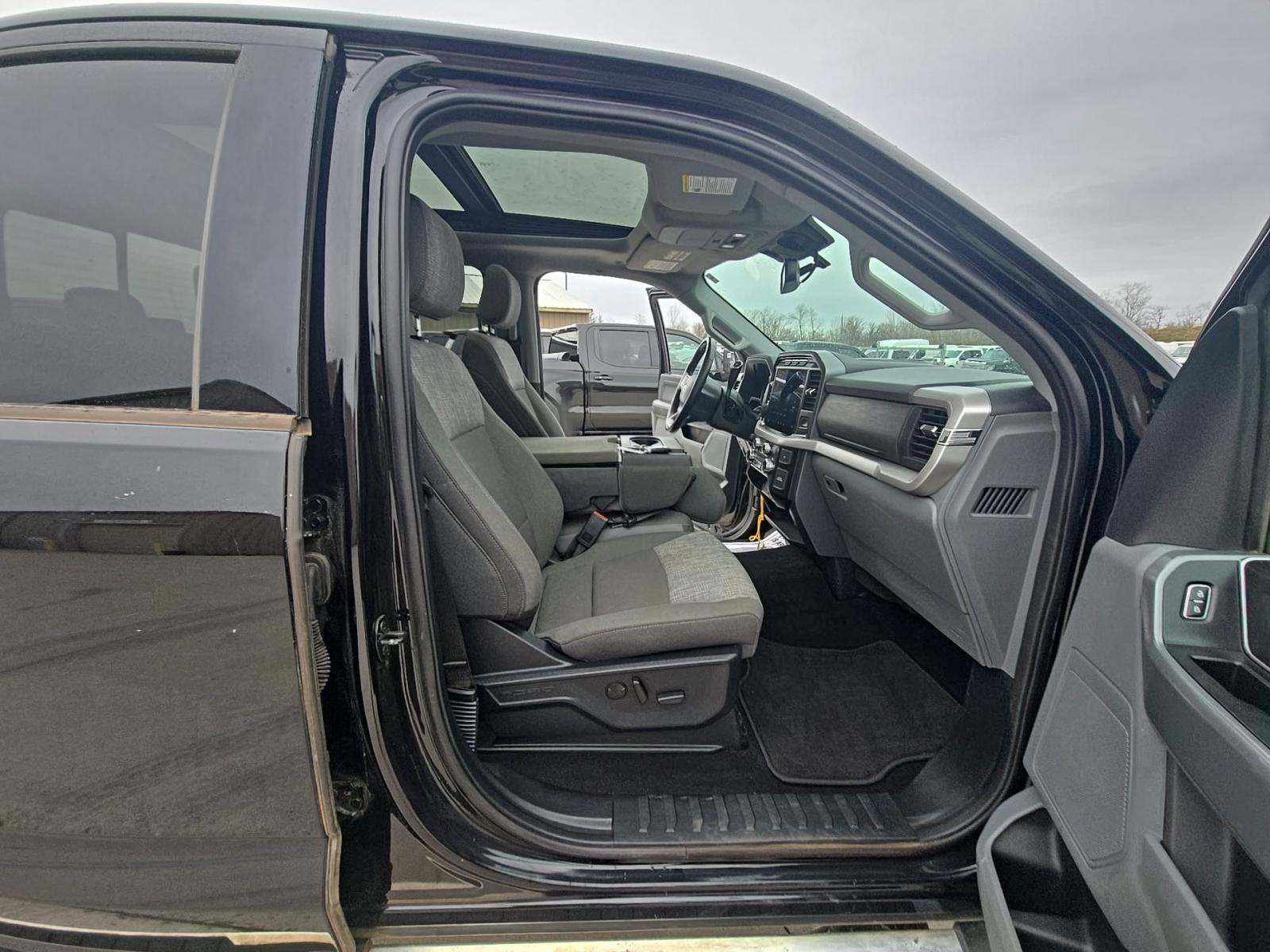 2023 Ford F-150 XLT AWD