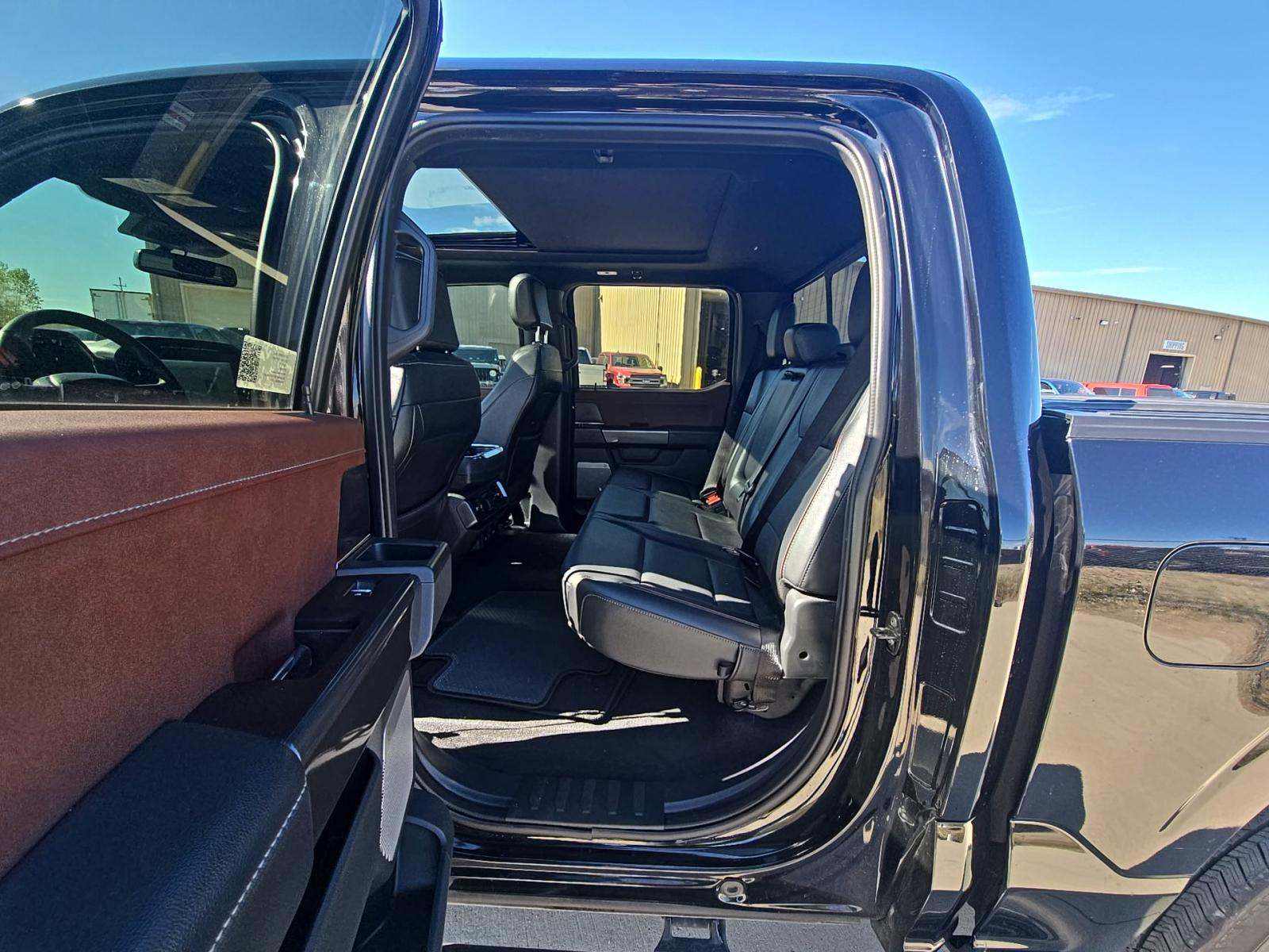 2023 Ford F-150 Lariat AWD