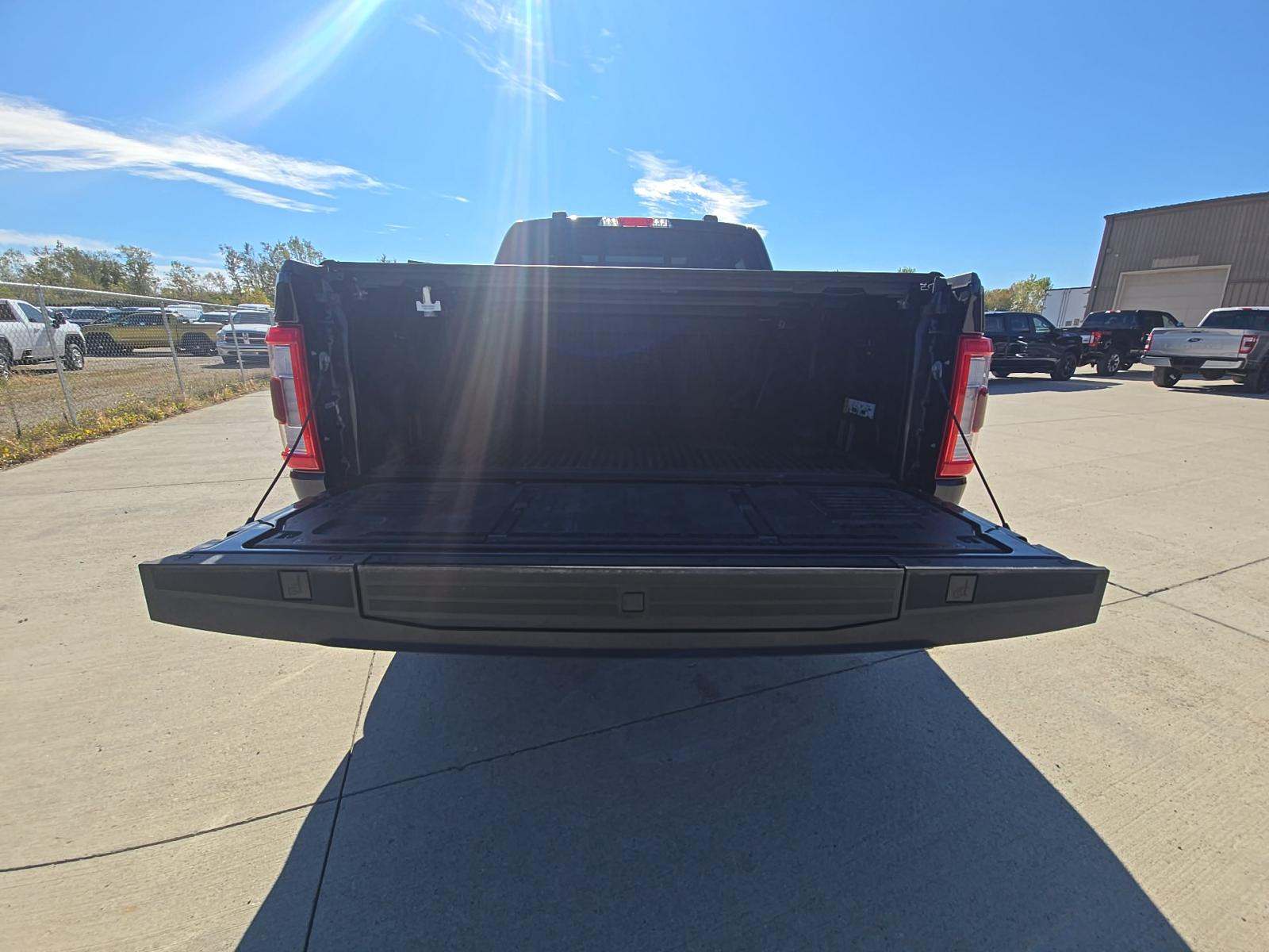 2023 Ford F-150 Lariat AWD