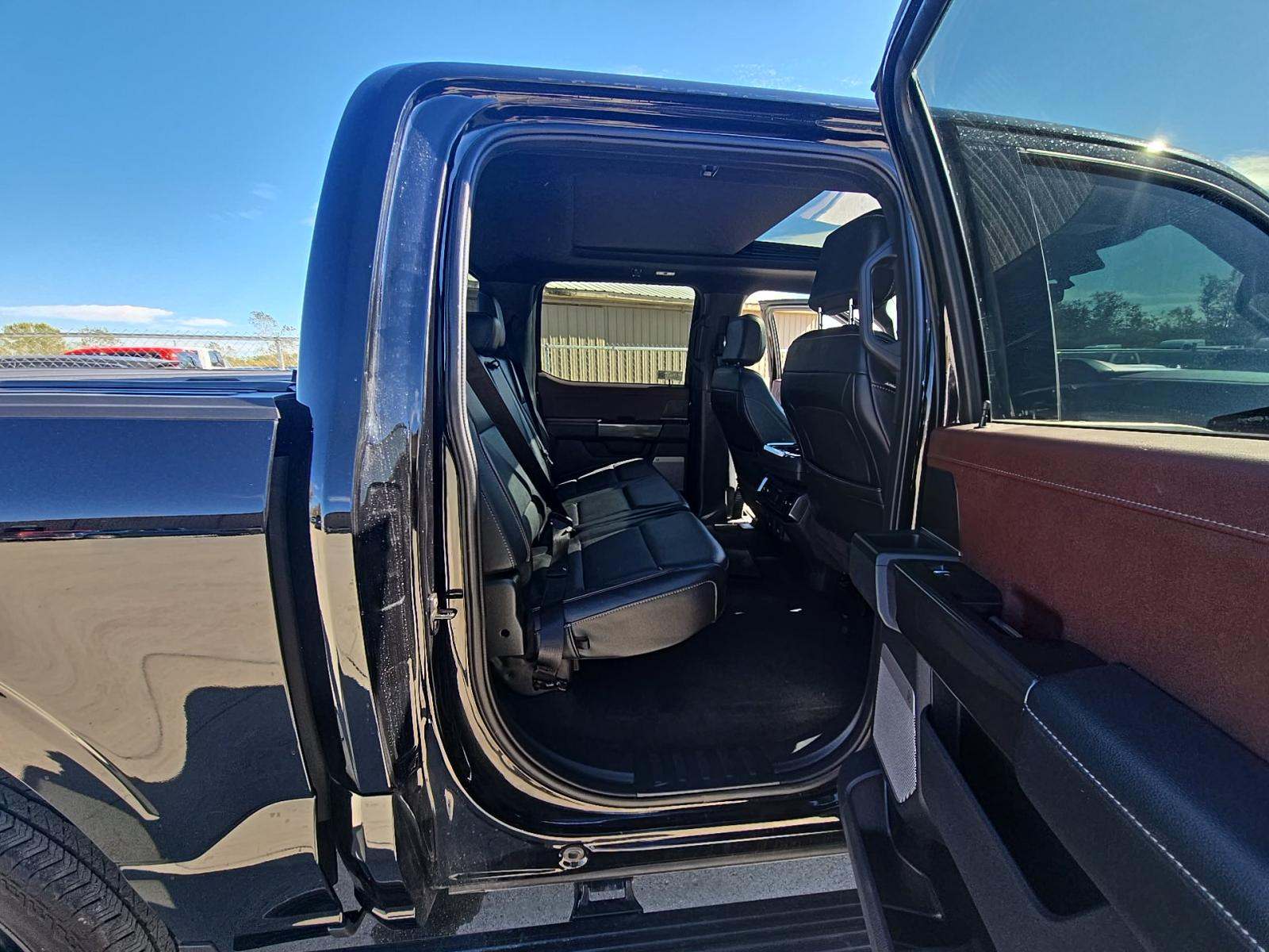 2023 Ford F-150 Lariat AWD