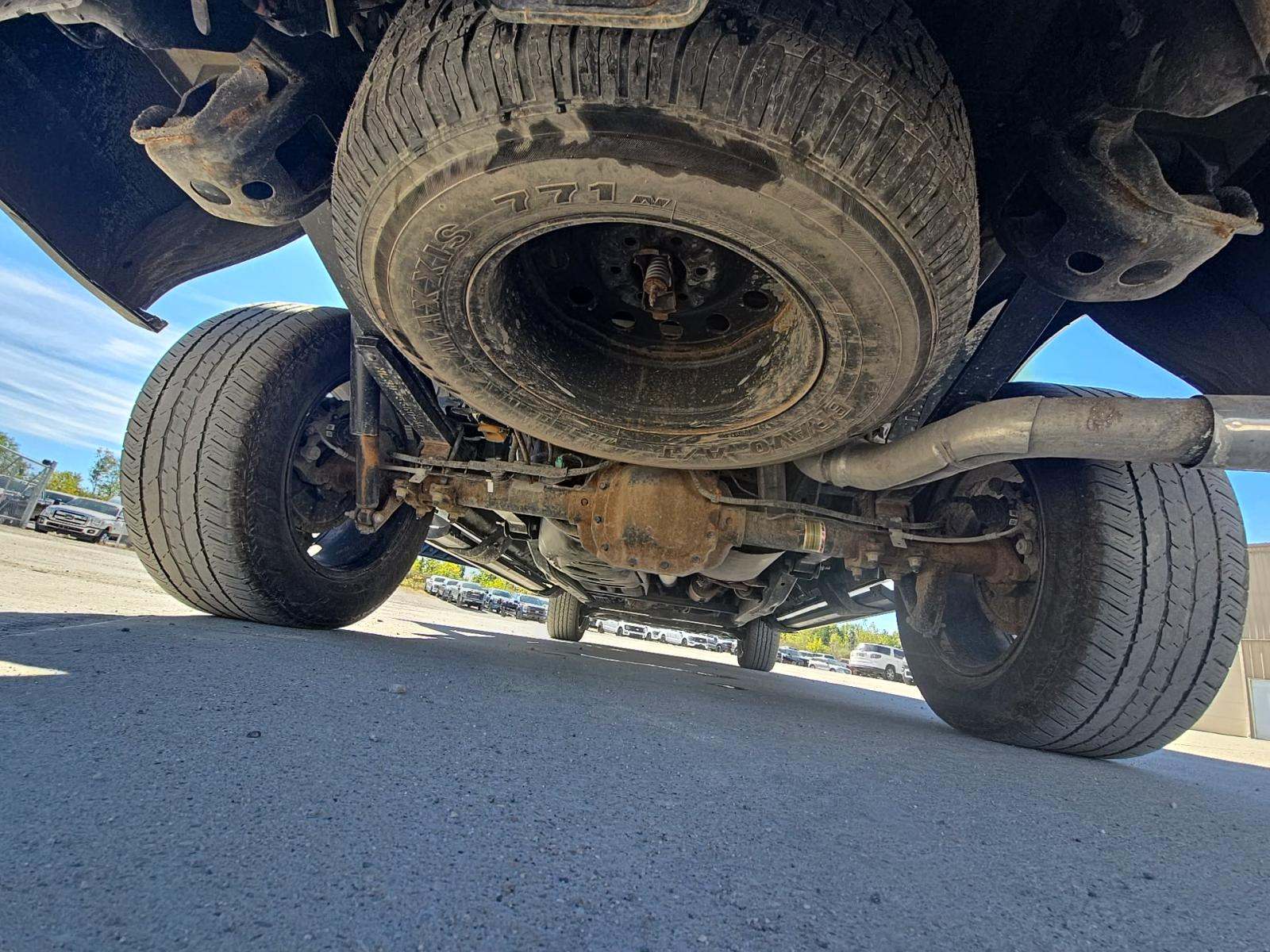 2023 Ford F-150 Lariat AWD