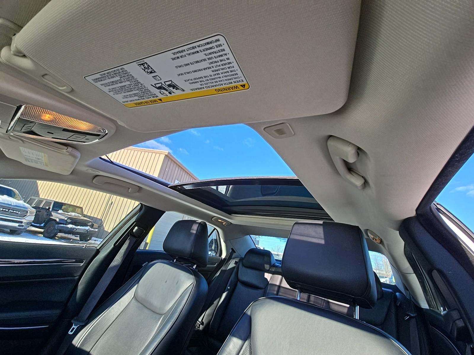 2023 Chrysler 300 Touring L AWD