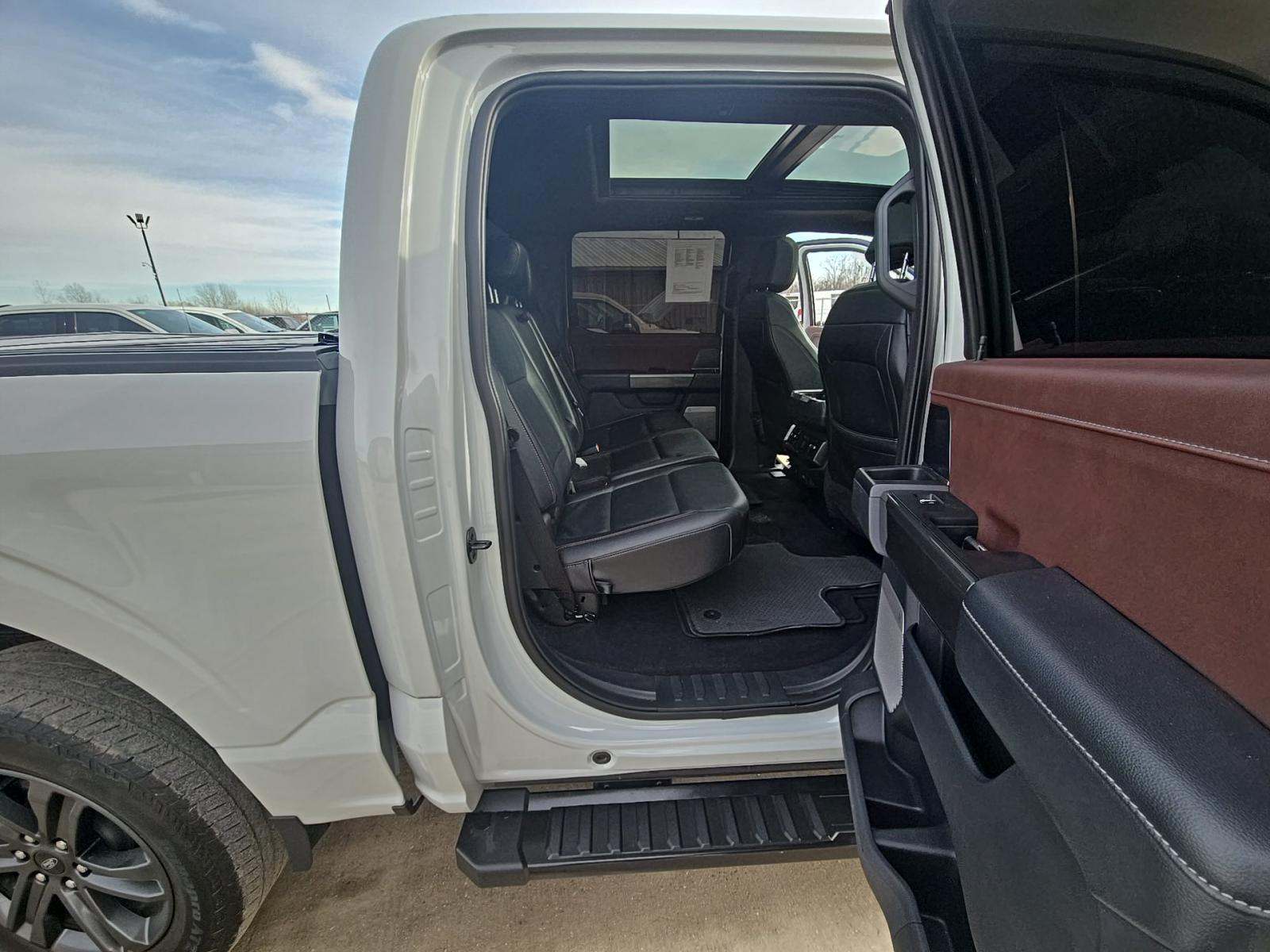 2023 Ford F-150 Lariat AWD