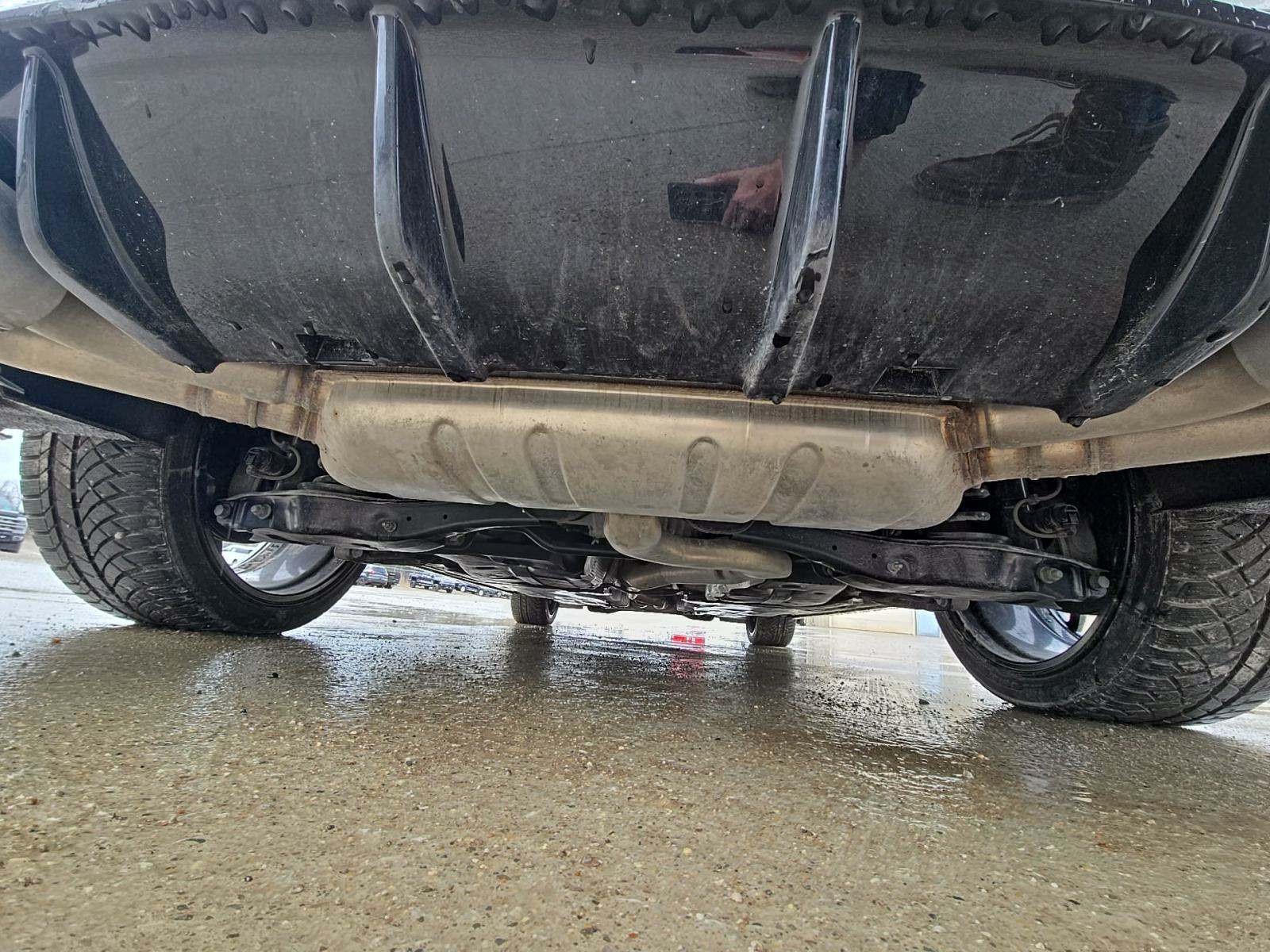 2023 Volkswagen Golf R Base AWD